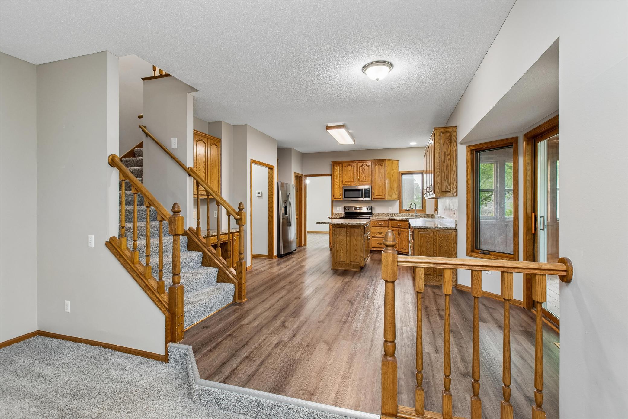 View of Residential at 17123 Jonathan Court, Lakeville MN 55044, Lakeville (19 of 40) - Mike Wilen | Minnesota Team Real Estate