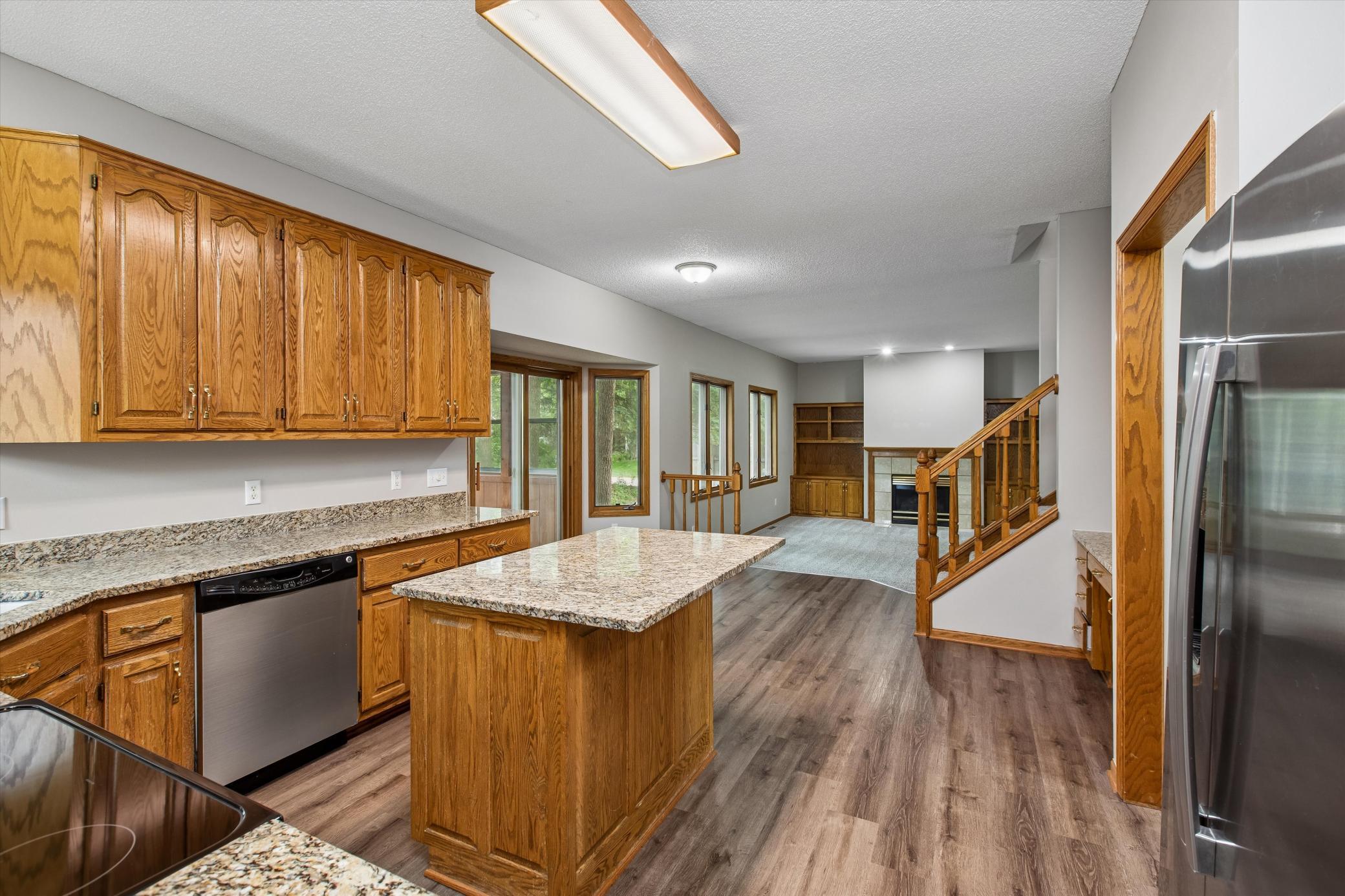 View of Residential at 17123 Jonathan Court, Lakeville MN 55044, Lakeville (12 of 40) - Mike Wilen | Minnesota Team Real Estate
