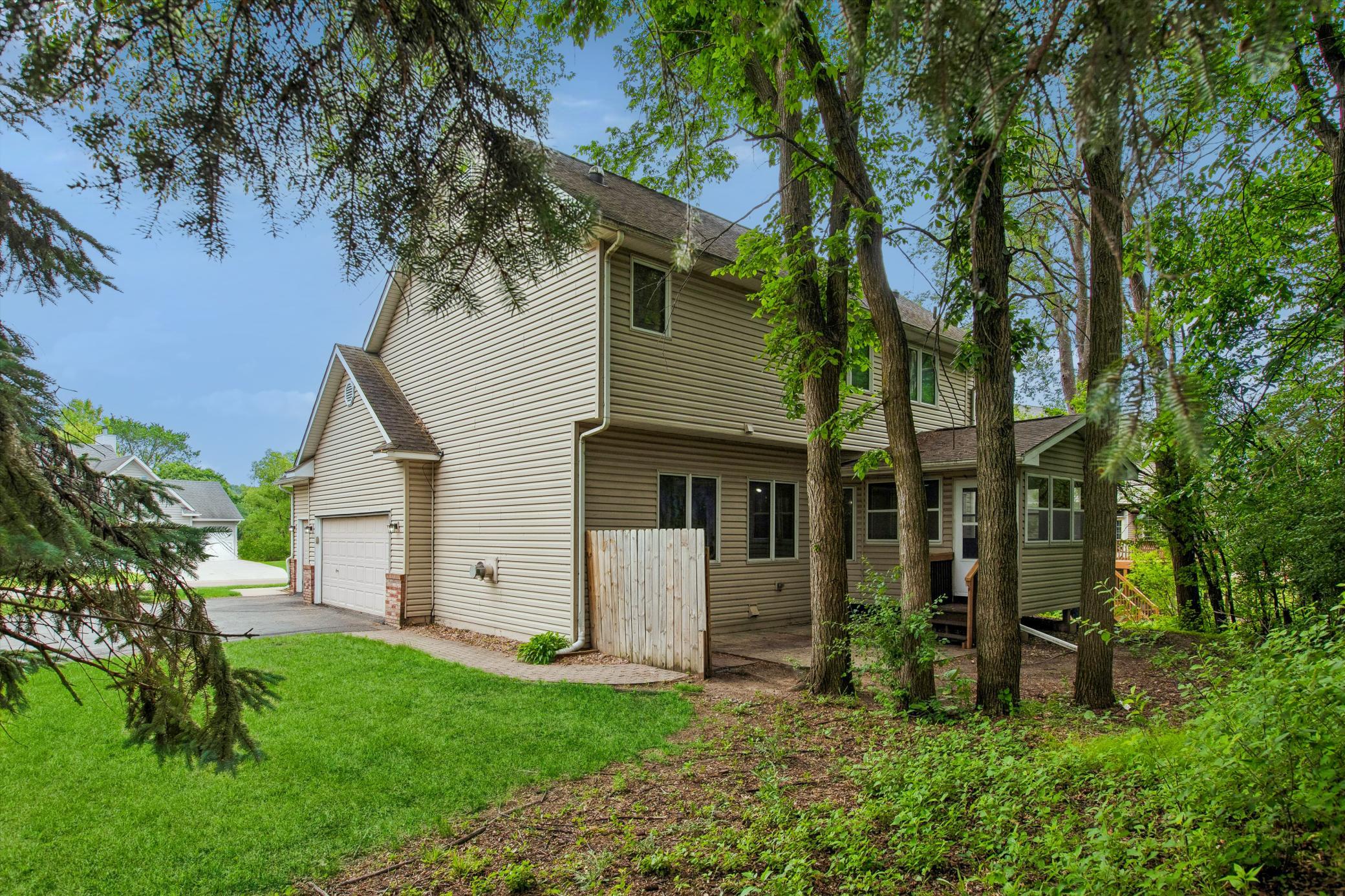 View of Residential at 17123 Jonathan Court, Lakeville MN 55044, Lakeville (6 of 40) - Mike Wilen | Minnesota Team Real Estate