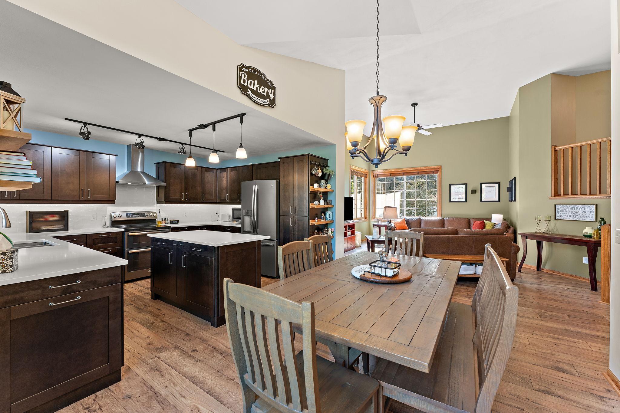 View of Residential at 19137 Evenston Drive, Farmington MN 55024, Farmington (10 of 53) - Mike Wilen | Minnesota Team Real Estate