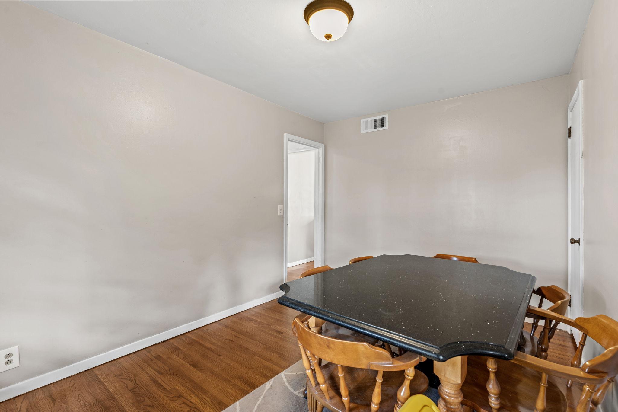 View of Residential at 8940 Columbus Avenue, Bloomington MN 55420, Bloomington (10 of 35) - Mike Wilen | Minnesota Team Real Estate