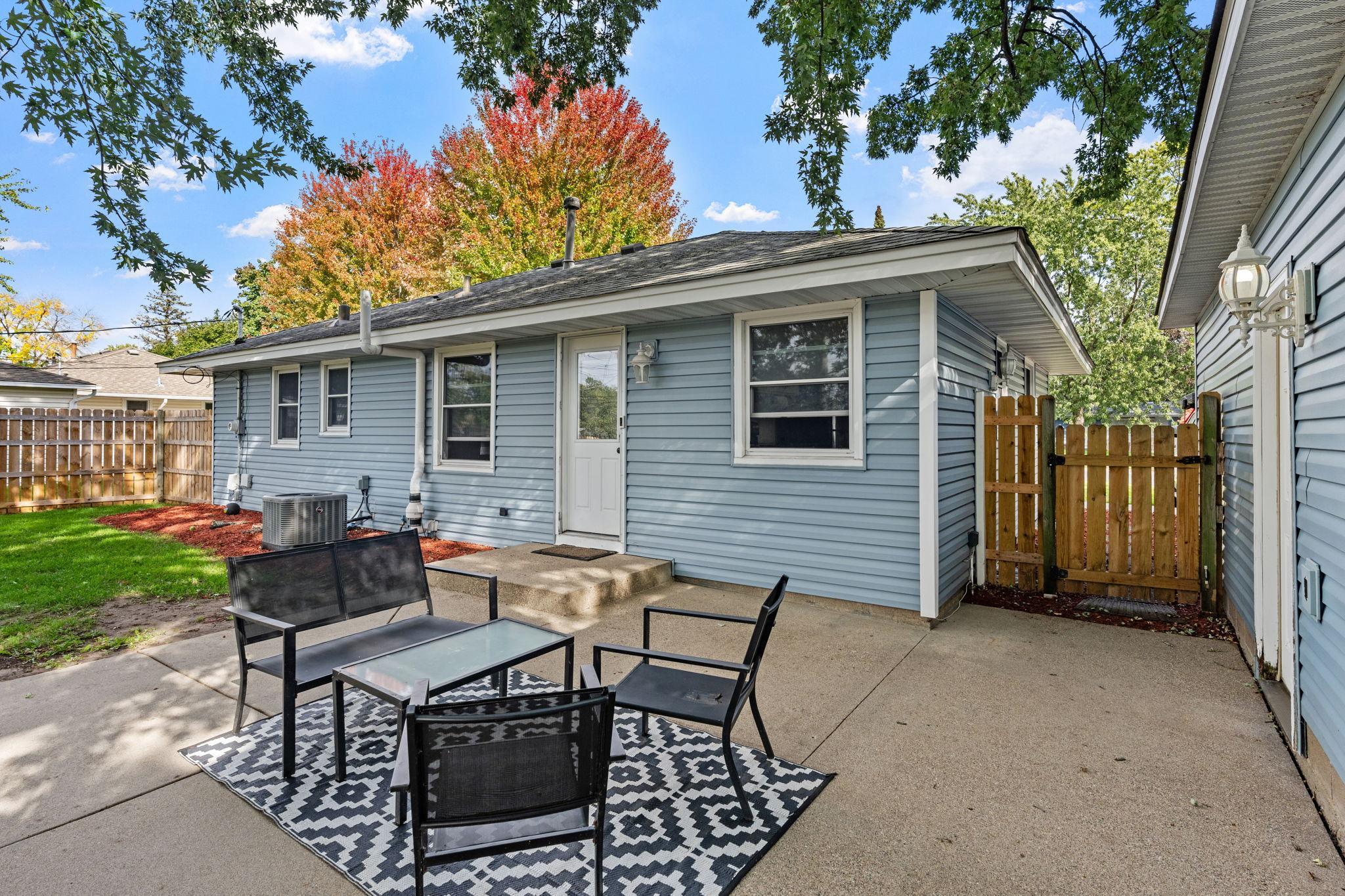 View of Residential at 8940 Columbus Avenue, Bloomington MN 55420, Bloomington (29 of 35) - Mike Wilen | Minnesota Team Real Estate