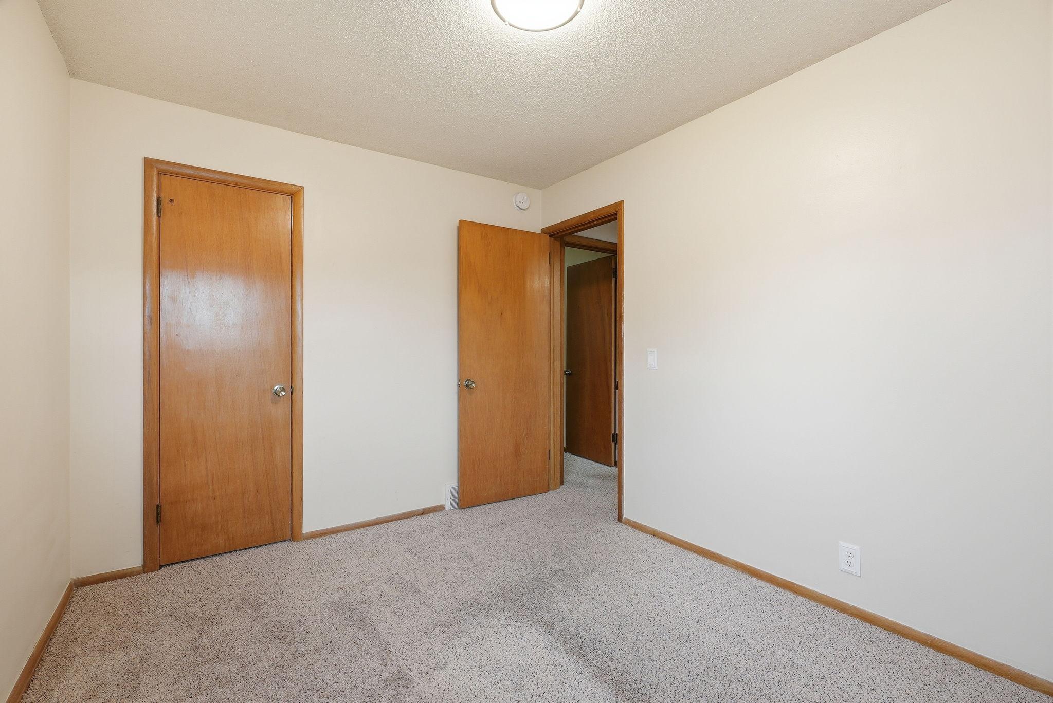 View of Residential at 5132 4th Street, Columbia Heights MN 55421, Columbia Heights (18 of 34) - Mike Wilen | Minnesota Team Real Estate
