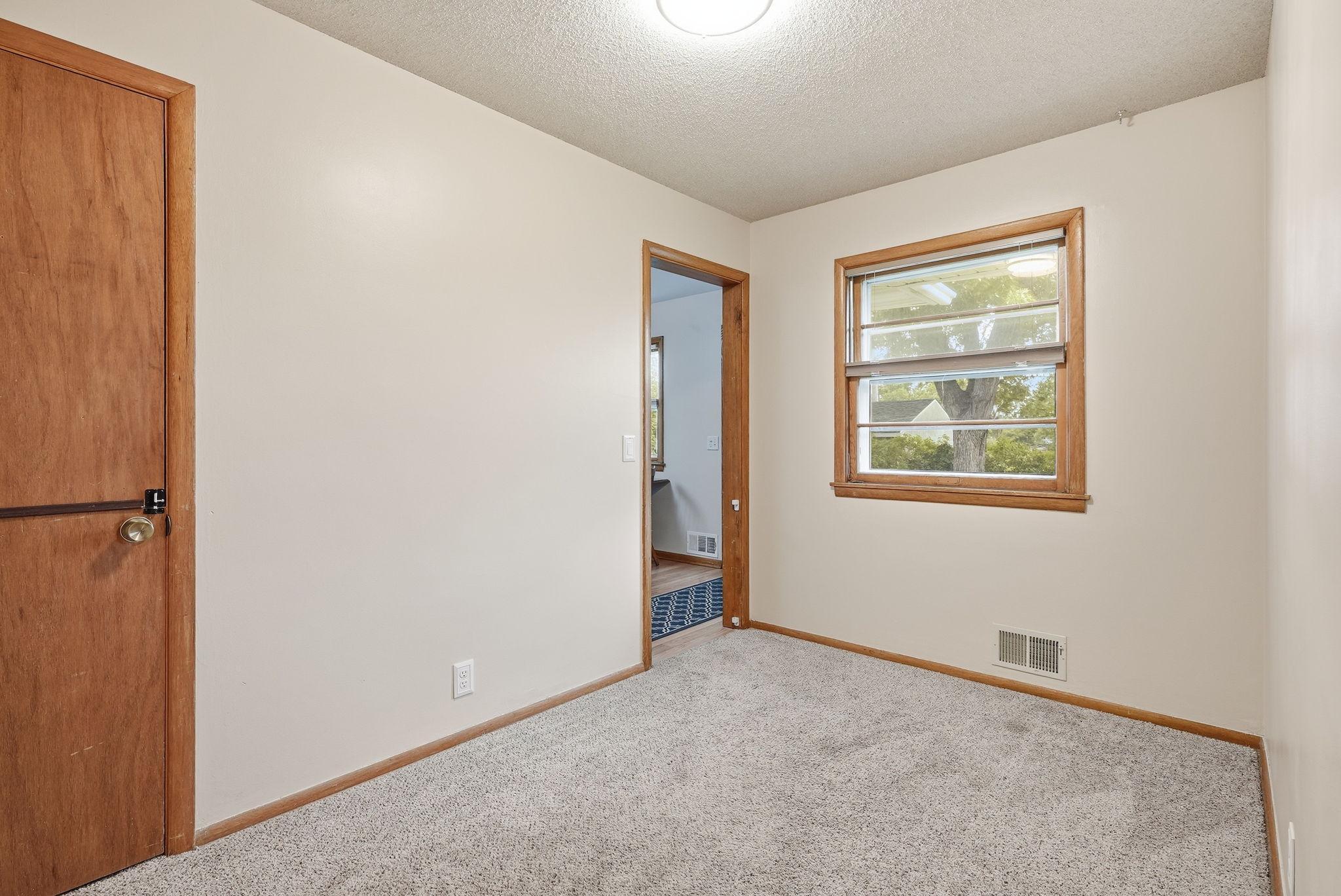 View of Residential at 5132 4th Street, Columbia Heights MN 55421, Columbia Heights (15 of 34) - Mike Wilen | Minnesota Team Real Estate