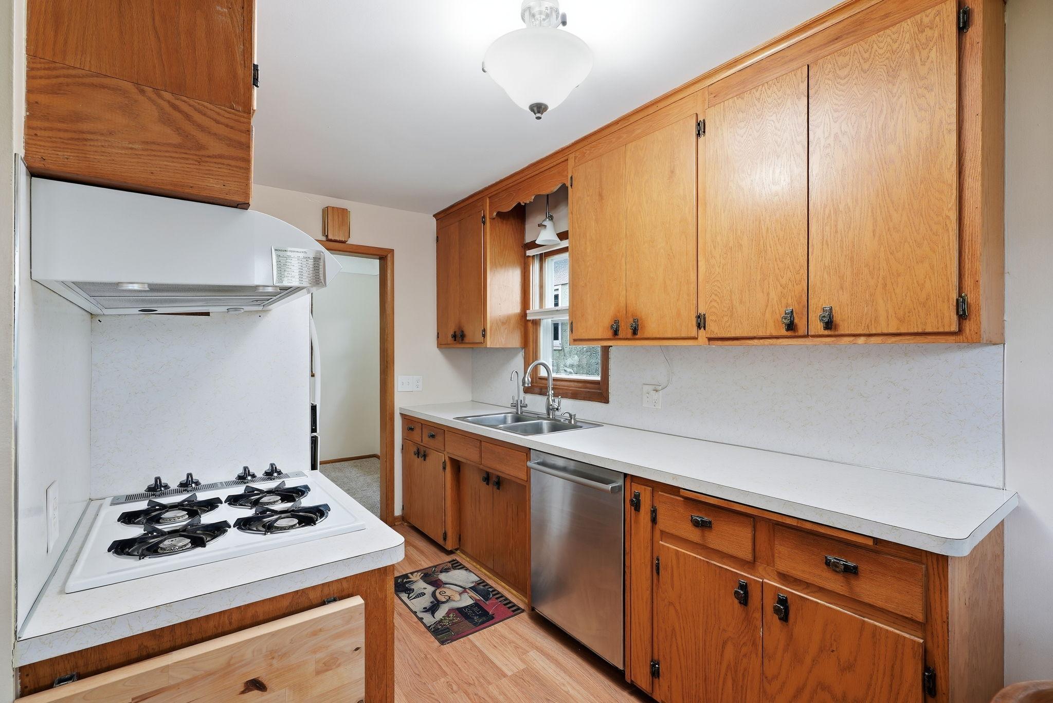 View of Residential at 5132 4th Street, Columbia Heights MN 55421, Columbia Heights (8 of 34) - Mike Wilen | Minnesota Team Real Estate