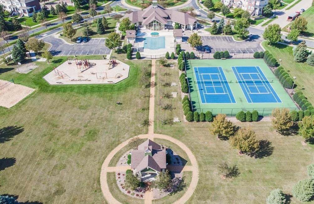 View of Residential at 11304 Aberdeen Circle #B, Blaine MN 55449, Blaine (34 of 42) - Mike Wilen | Minnesota Team Real Estate