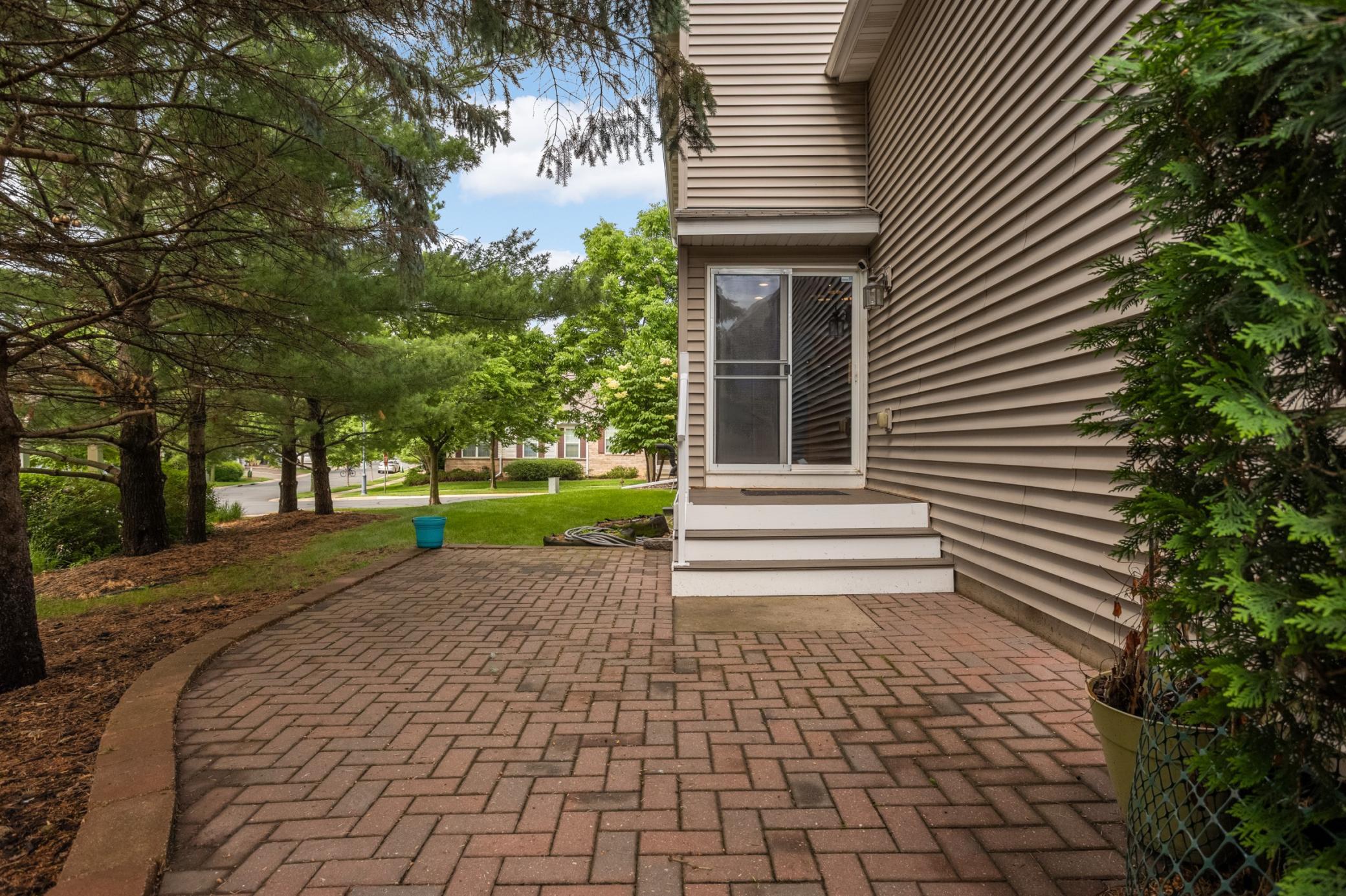 View of Residential at 9771 Gable Drive, Eden Prairie MN 55347, Eden Prairie (35 of 40) - Mike Wilen | Minnesota Team Real Estate