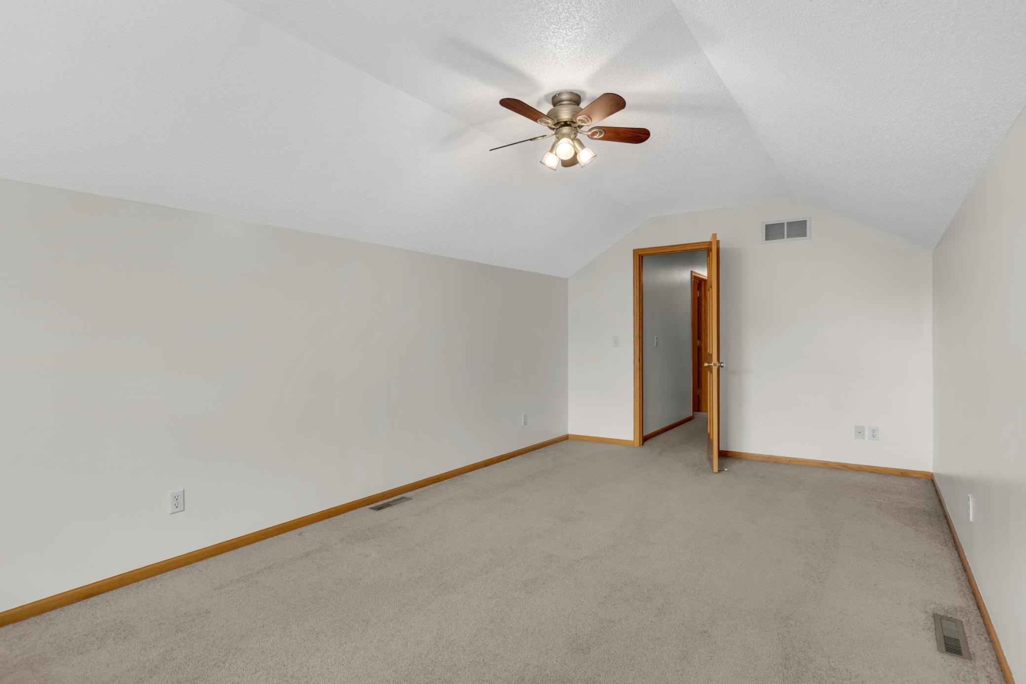 View of Residential at 9771 Gable Drive, Eden Prairie MN 55347, Eden Prairie (27 of 40) - Mike Wilen | Minnesota Team Real Estate