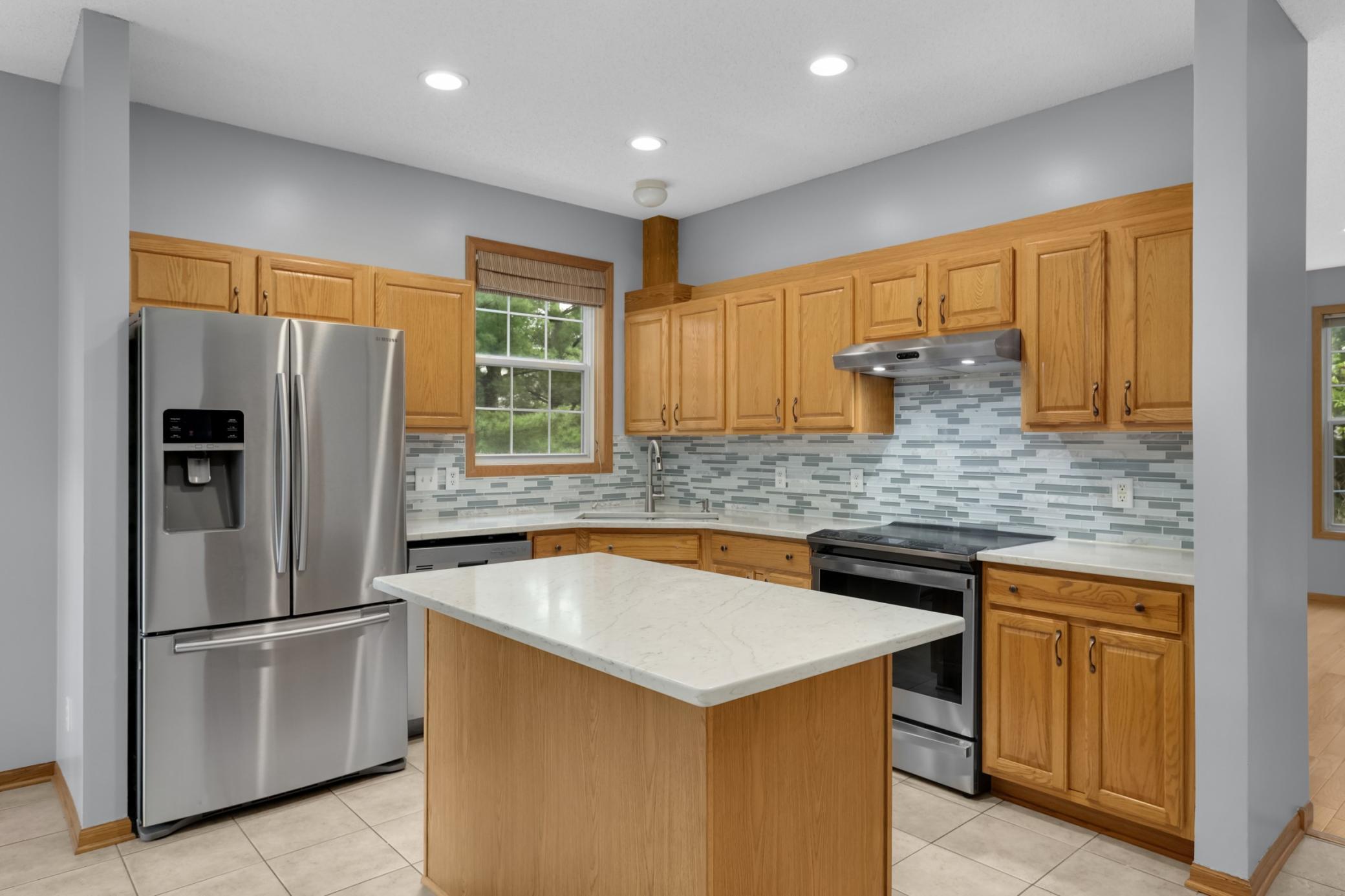 View of Residential at 9771 Gable Drive, Eden Prairie MN 55347, Eden Prairie (11 of 40) - Mike Wilen | Minnesota Team Real Estate