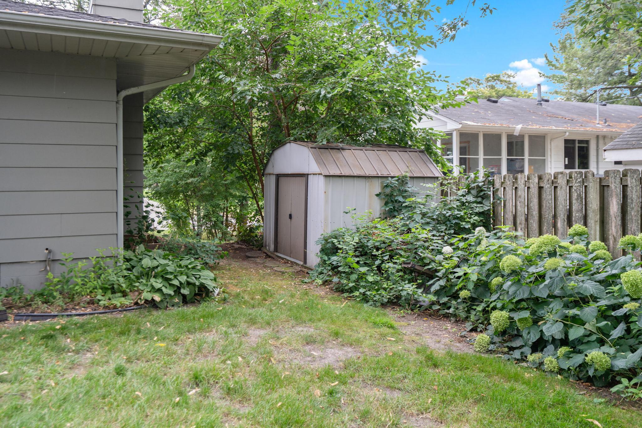 View of Residential at 2125 Orkla Drive, Golden Valley MN 55427, Golden Valley (32 of 41) - Mike Wilen | Minnesota Team Real Estate