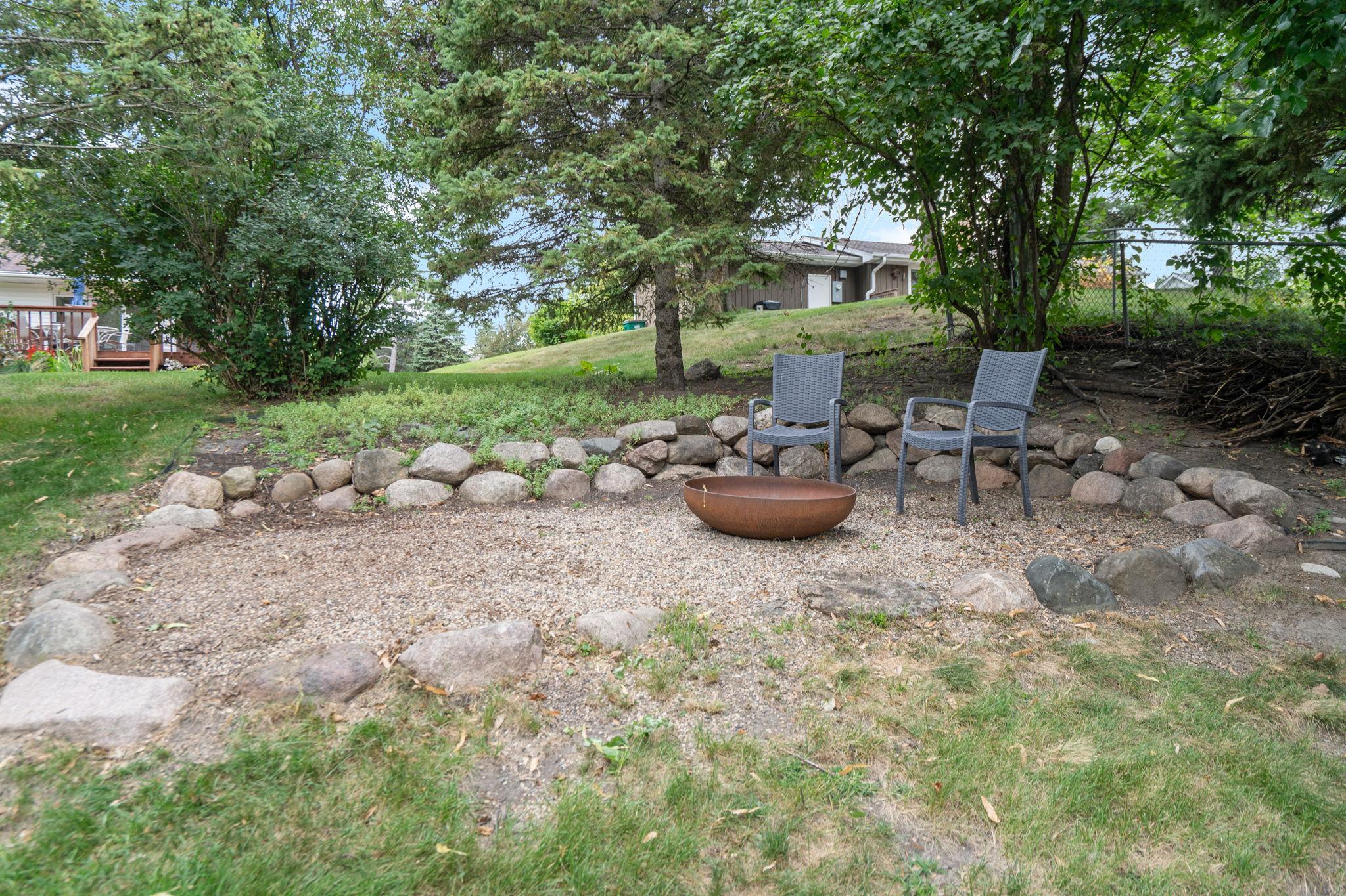 View of Residential at 2125 Orkla Drive, Golden Valley MN 55427, Golden Valley (31 of 41) - Mike Wilen | Minnesota Team Real Estate