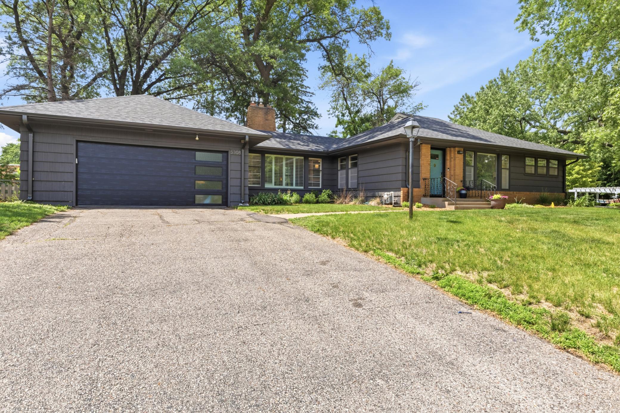 View of Residential at 5308 Ayrshire Boulevard, Edina MN 55436, Edina (38 of 46) - Mike Wilen | Minnesota Team Real Estate