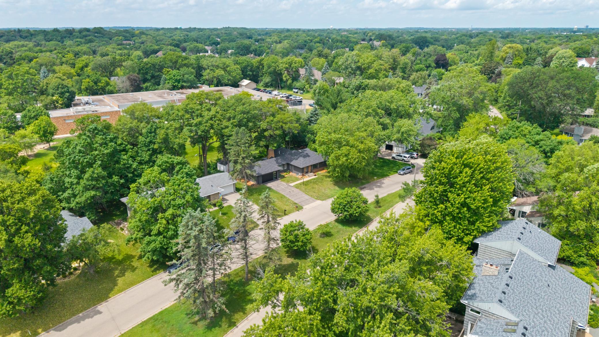 View of Residential at 5308 Ayrshire Boulevard, Edina MN 55436, Edina (46 of 46) - Mike Wilen | Minnesota Team Real Estate