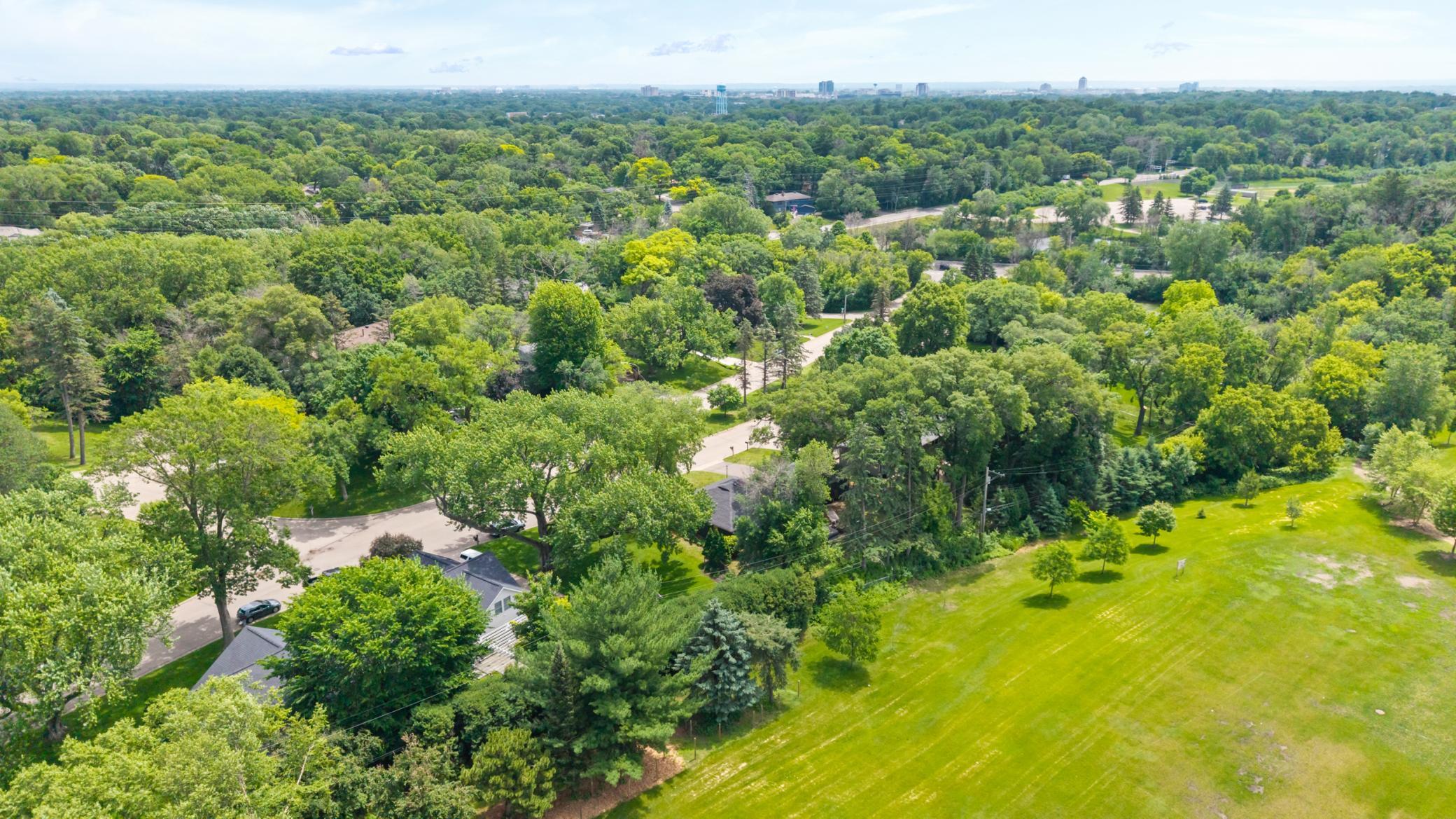 View of Residential at 5308 Ayrshire Boulevard, Edina MN 55436, Edina (40 of 46) - Mike Wilen | Minnesota Team Real Estate