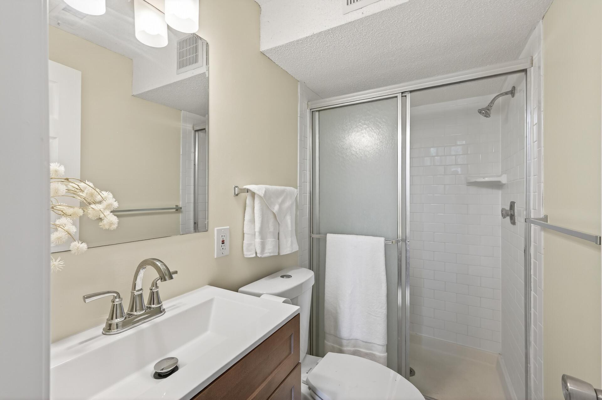 View of Residential at 1738 Woodgate Lane, Eagan MN 55122, Eagan (29 of 48) - Mike Wilen | Minnesota Team Real Estate
