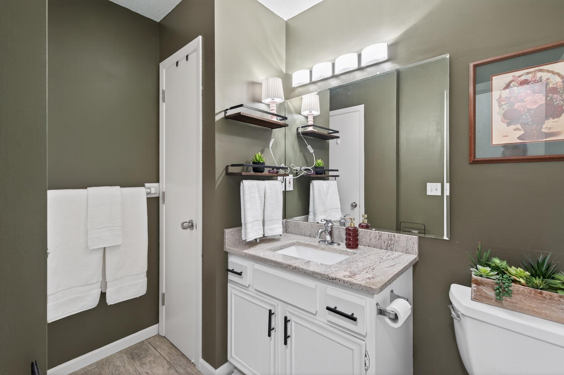 View of Residential at 1738 Woodgate Lane, Eagan MN 55122, Eagan (24 of 48) - Mike Wilen | Minnesota Team Real Estate