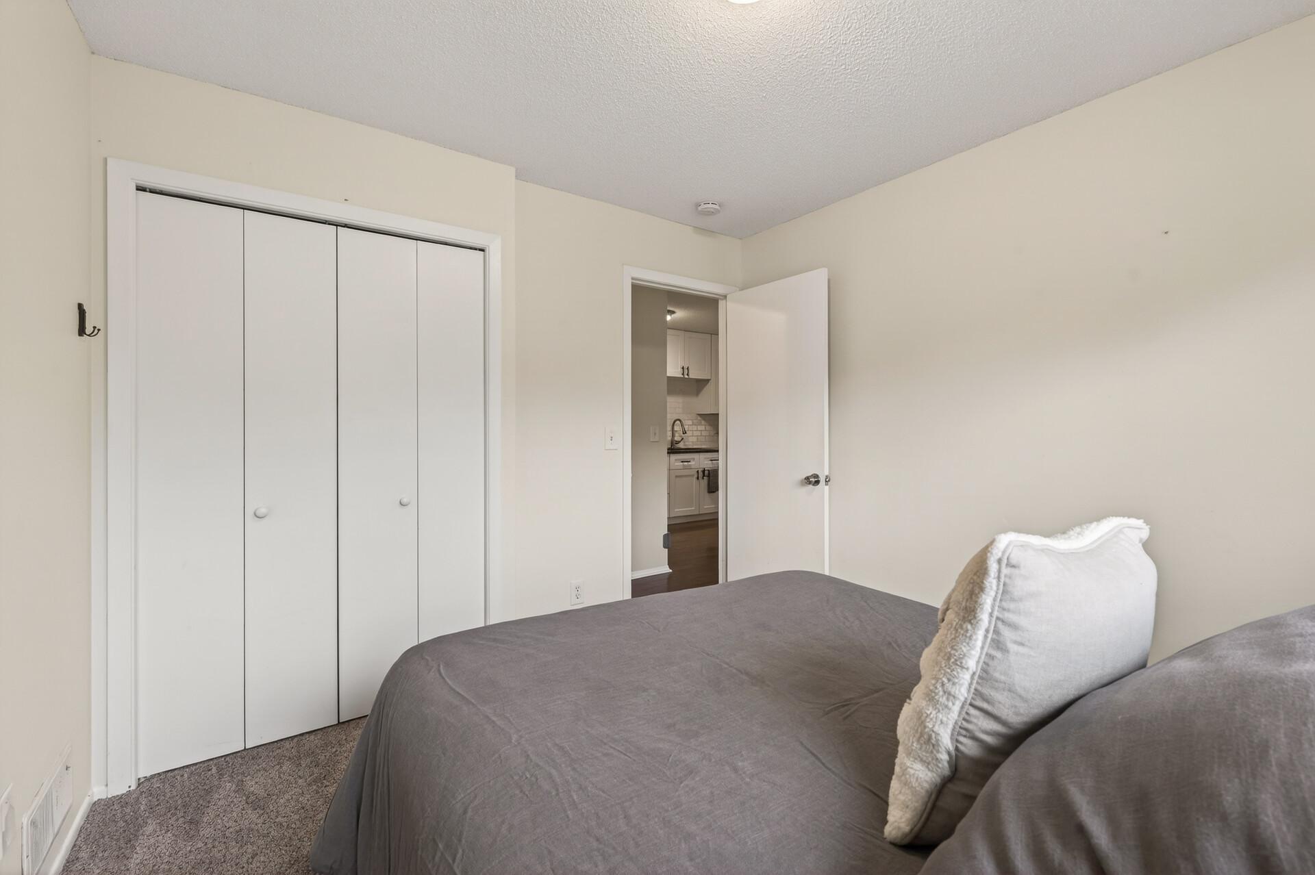 View of Residential at 1738 Woodgate Lane, Eagan MN 55122, Eagan (23 of 48) - Mike Wilen | Minnesota Team Real Estate
