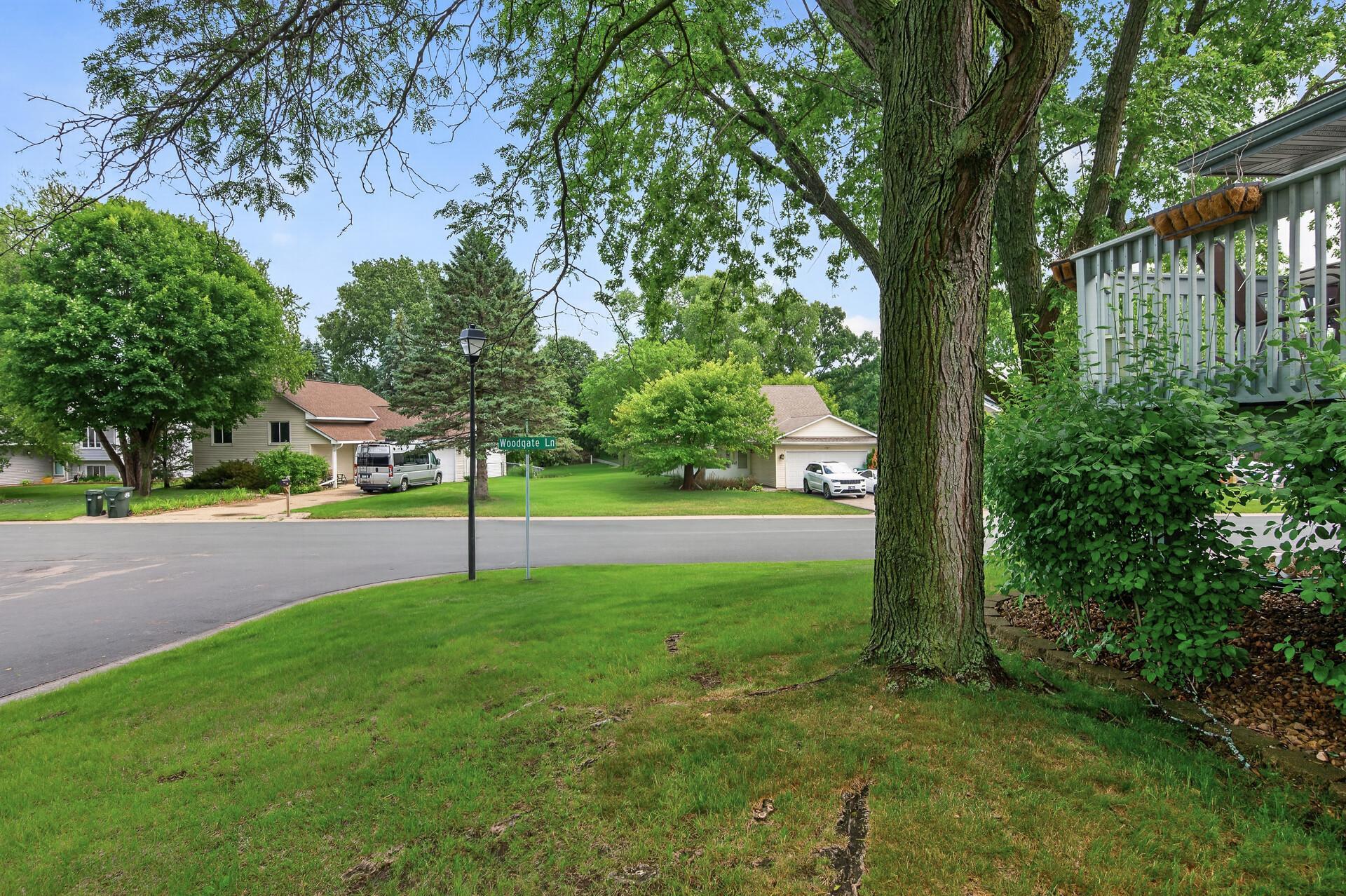 View of Residential at 1738 Woodgate Lane, Eagan MN 55122, Eagan (42 of 48) - Mike Wilen | Minnesota Team Real Estate