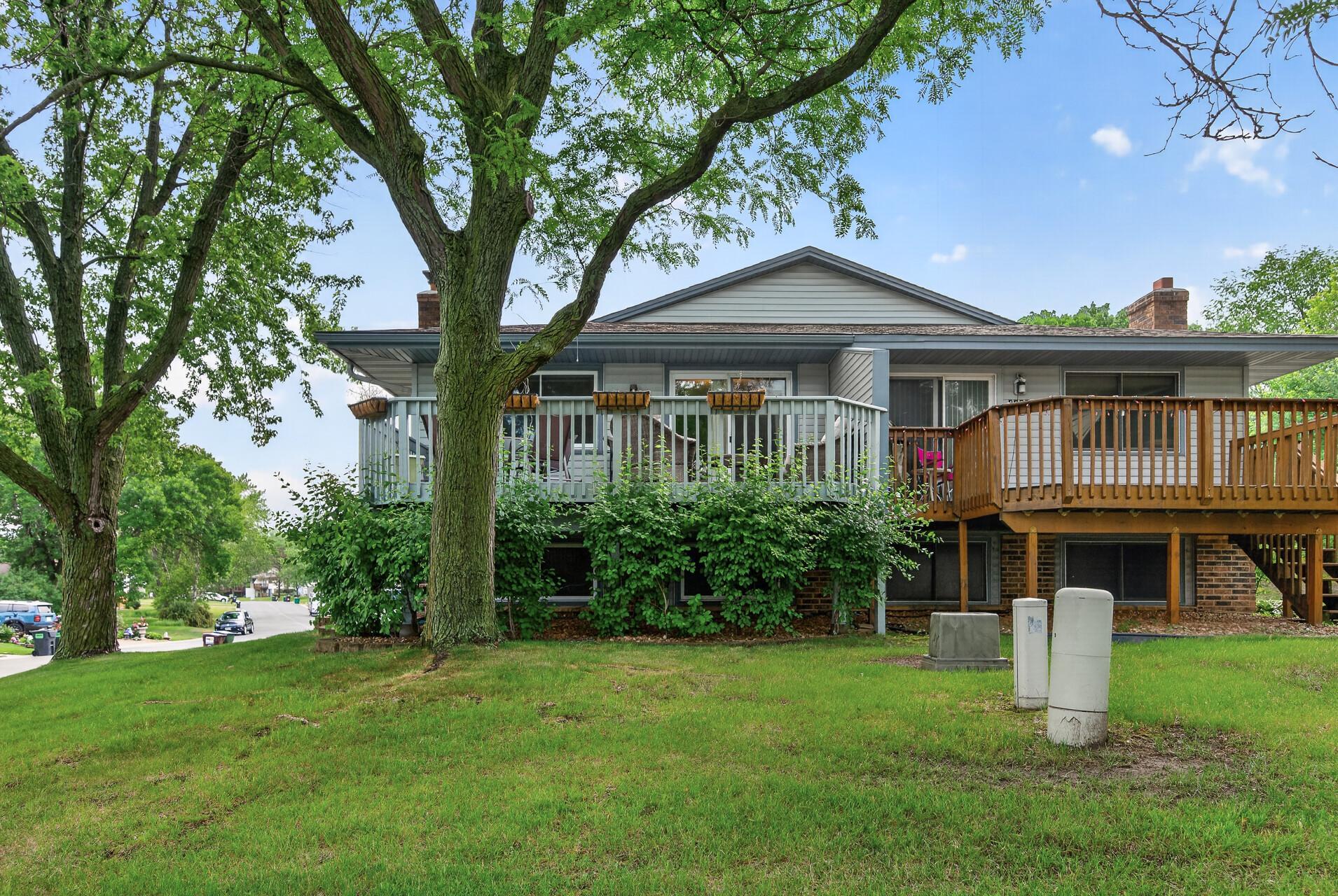 View of Residential at 1738 Woodgate Lane, Eagan MN 55122, Eagan (41 of 48) - Mike Wilen | Minnesota Team Real Estate