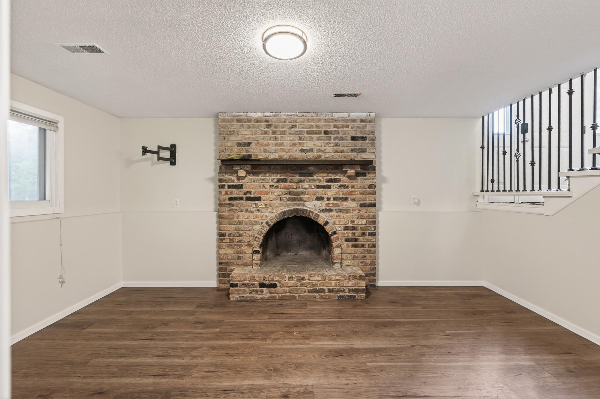 View of Residential at 1738 Woodgate Lane, Eagan MN 55122, Eagan (38 of 48) - Mike Wilen | Minnesota Team Real Estate