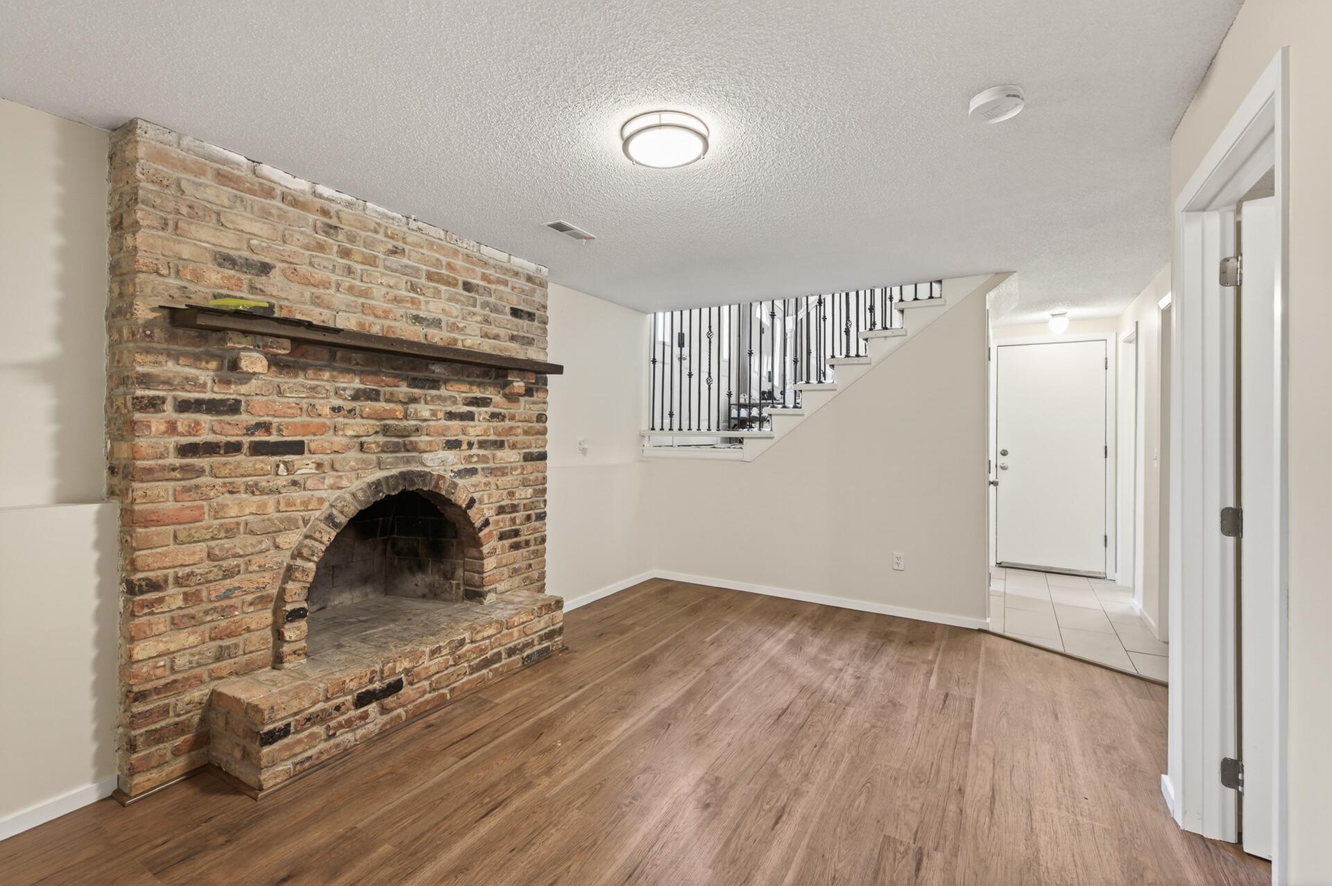 View of Residential at 1738 Woodgate Lane, Eagan MN 55122, Eagan (37 of 48) - Mike Wilen | Minnesota Team Real Estate