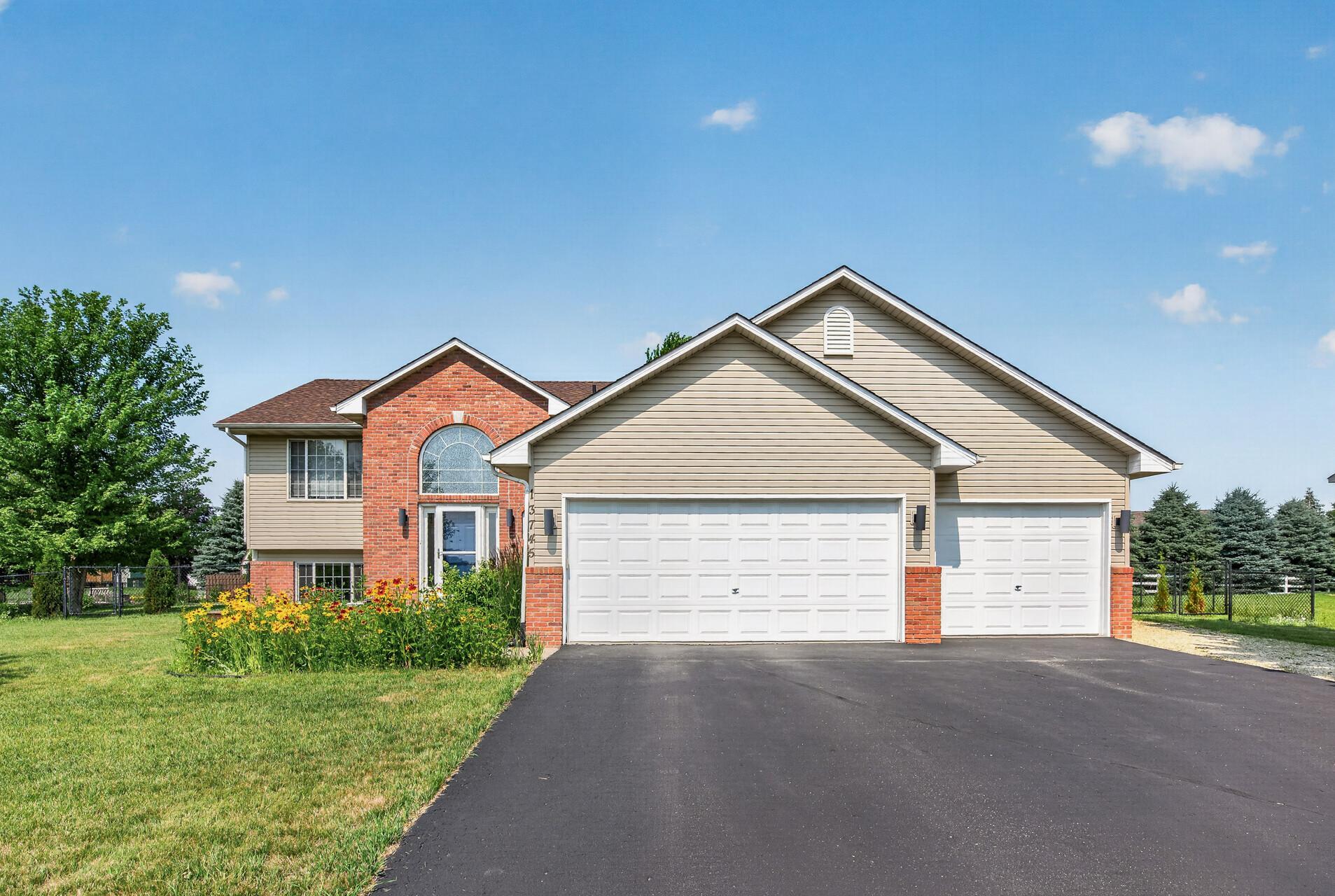 View of Residential at 13745 Wellstead Drive, Rogers MN 55374, Rogers - Mike Wilen | Minnesota Team Real Estate