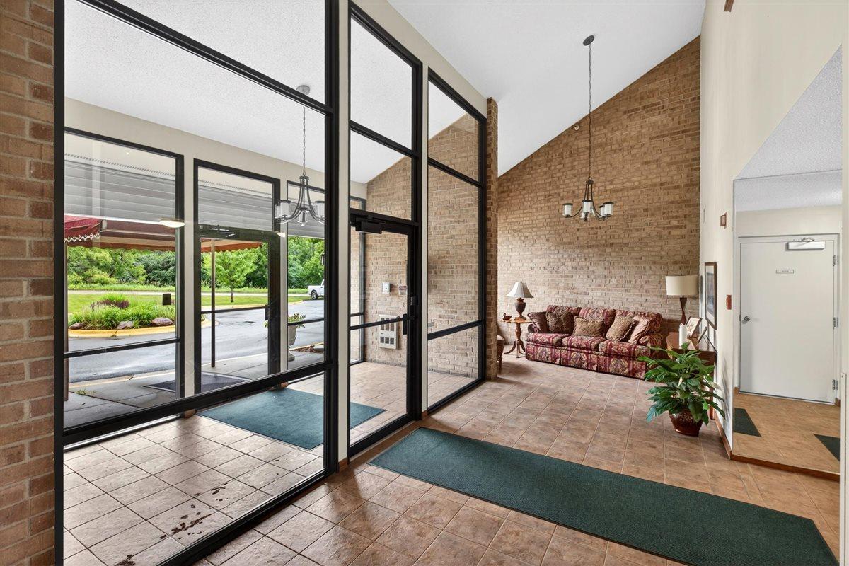 View of Residential at 5643 Green Circle Drive #108, Minnetonka MN 55343, Minnetonka (39 of 41) - Mike Wilen | Minnesota Team Real Estate