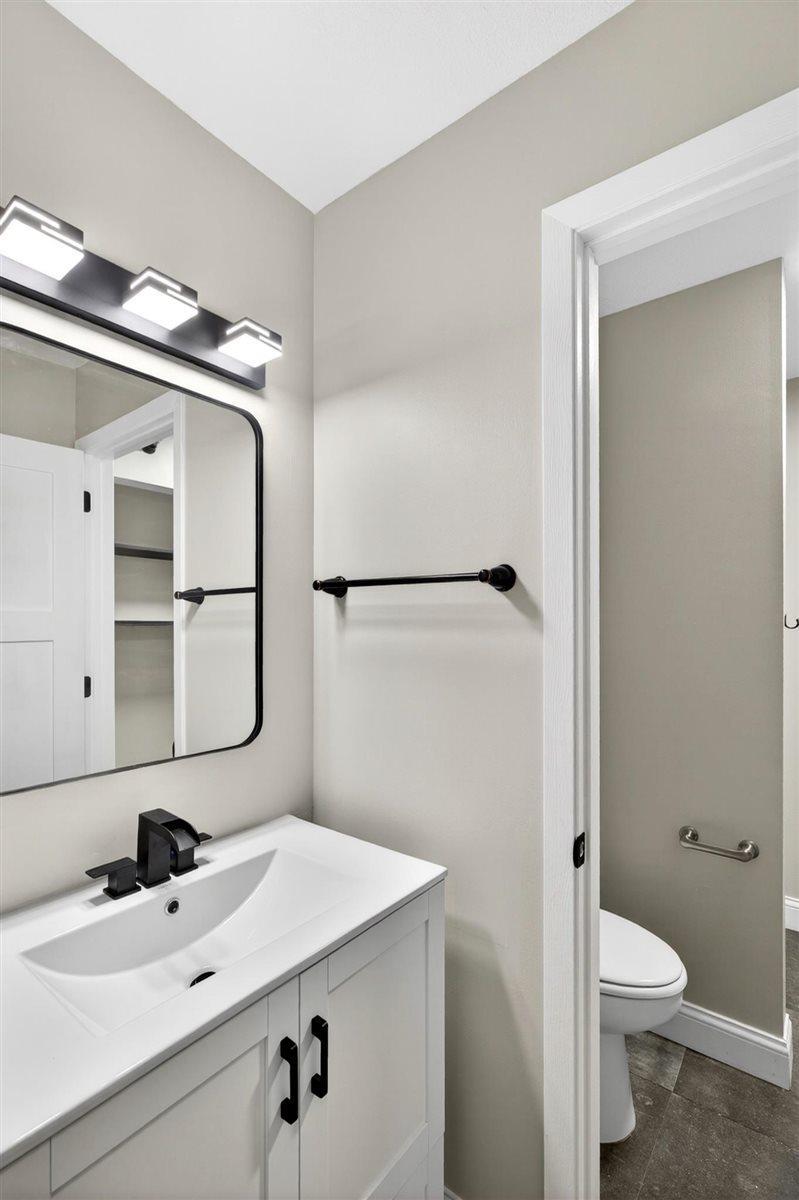 View of Residential at 5643 Green Circle Drive #108, Minnetonka MN 55343, Minnetonka (26 of 41) - Mike Wilen | Minnesota Team Real Estate