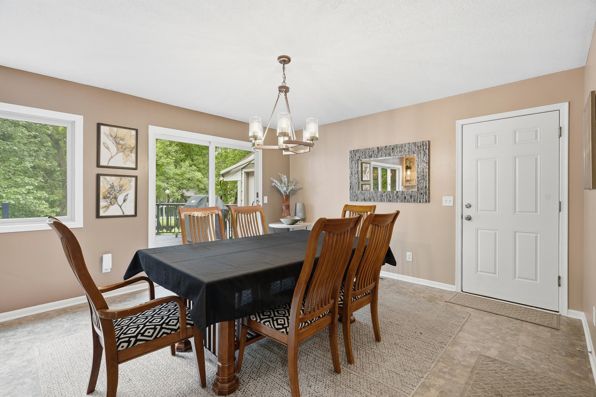 View of Residential at 14901 Williston Lane, Minnetonka MN 55345, Minnetonka (15 of 55) - Mike Wilen | Minnesota Team Real Estate