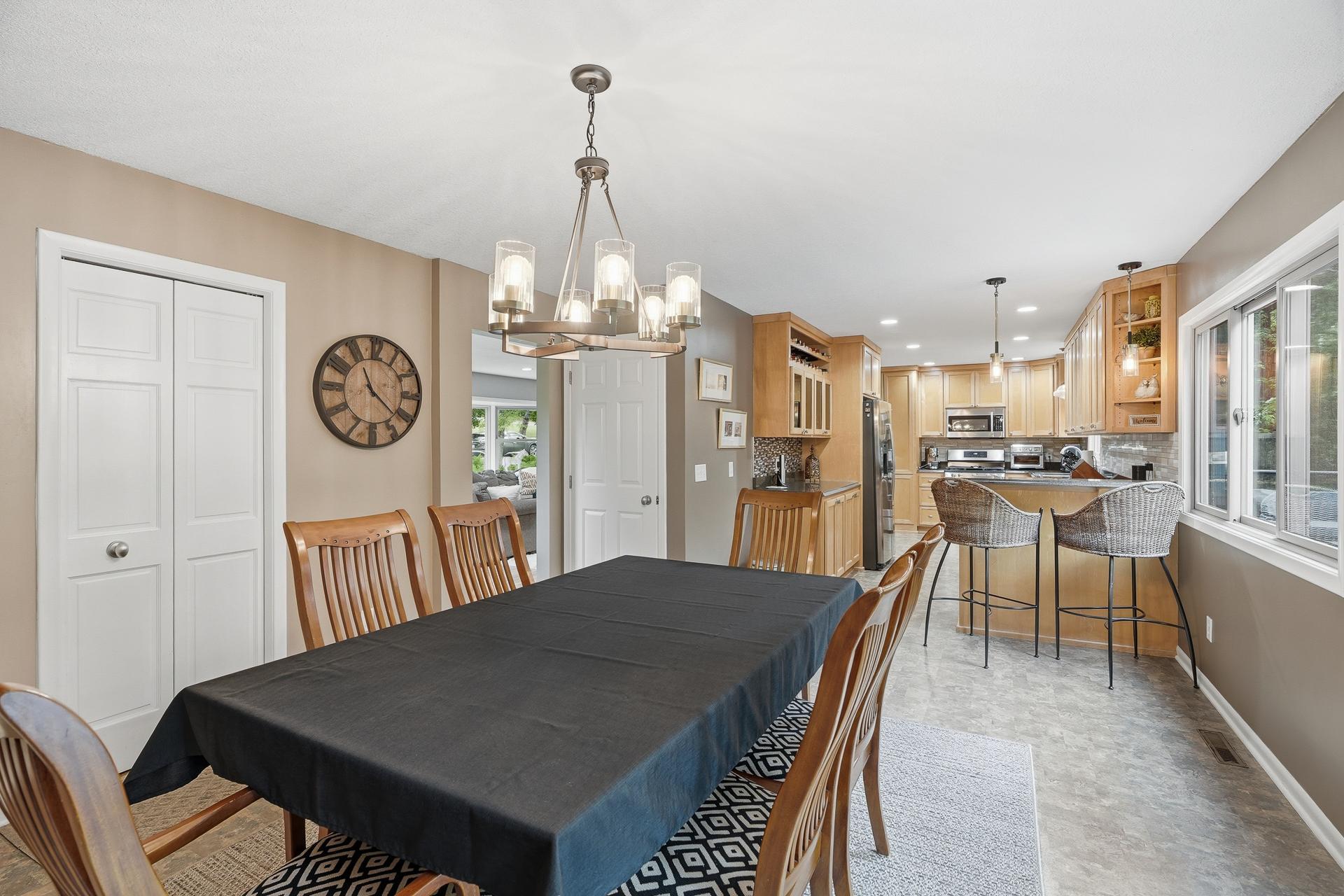 View of Residential at 14901 Williston Lane, Minnetonka MN 55345, Minnetonka (16 of 55) - Mike Wilen | Minnesota Team Real Estate