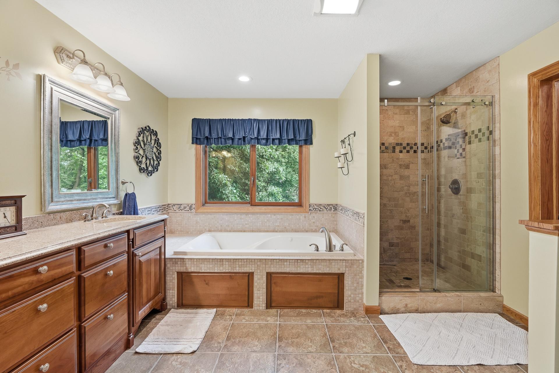 View of Residential at 14901 Williston Lane, Minnetonka MN 55345, Minnetonka (29 of 55) - Mike Wilen | Minnesota Team Real Estate