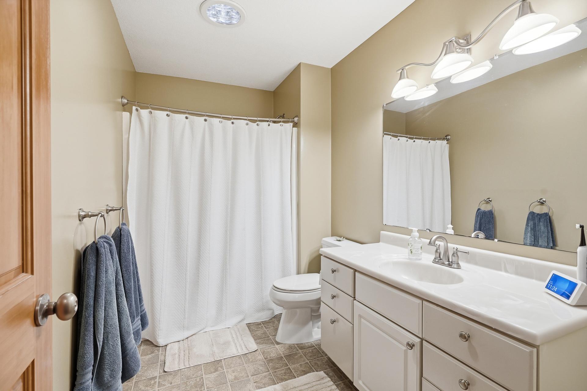 View of Residential at 14901 Williston Lane, Minnetonka MN 55345, Minnetonka (38 of 55) - Mike Wilen | Minnesota Team Real Estate