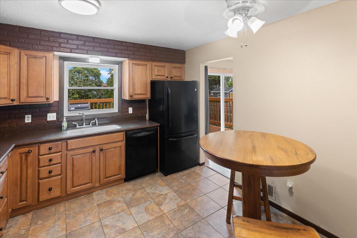 View of Residential at 5121 148th Path, Apple Valley MN 55124, Apple Valley (9 of 30) - Mike Wilen | Minnesota Team Real Estate