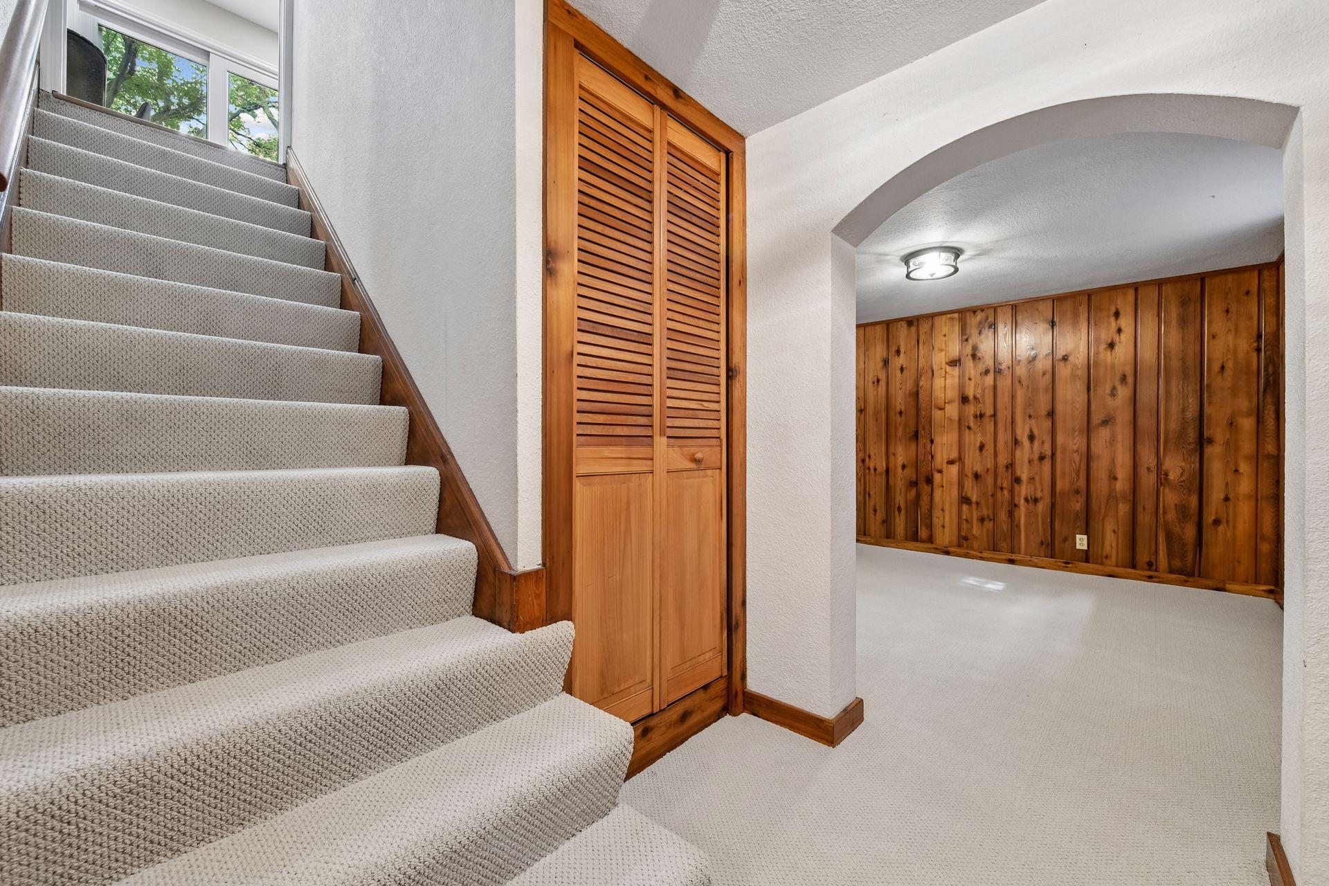 View of Residential at 6 Edina Court, Edina MN 55424, Edina (41 of 54) - Mike Wilen | Minnesota Team Real Estate