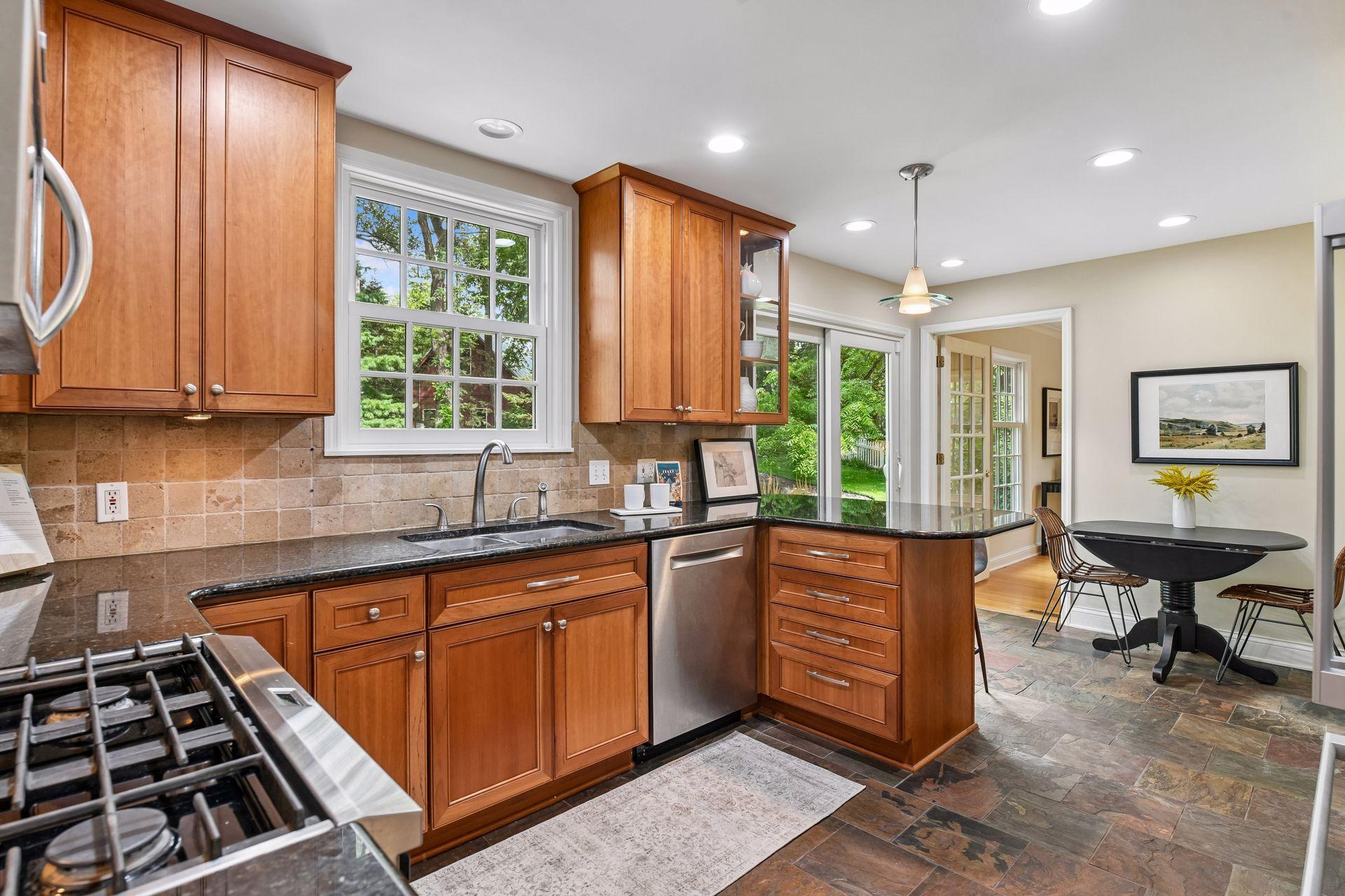 View of Residential at 6 Edina Court, Edina MN 55424, Edina (22 of 54) - Mike Wilen | Minnesota Team Real Estate