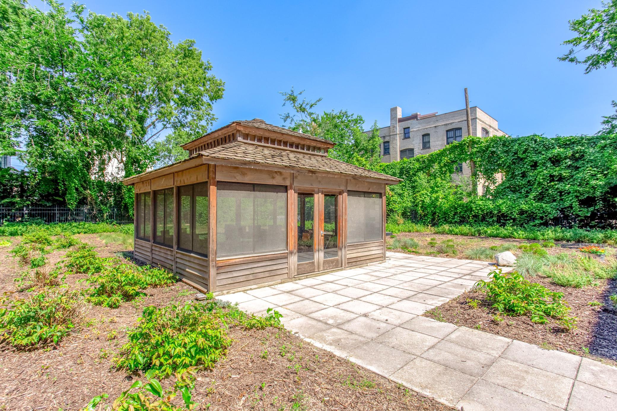 View of Residential at 521 2nd Street #307, Minneapolis MN 55414, Minneapolis (23 of 38) - Mike Wilen | Minnesota Team Real Estate