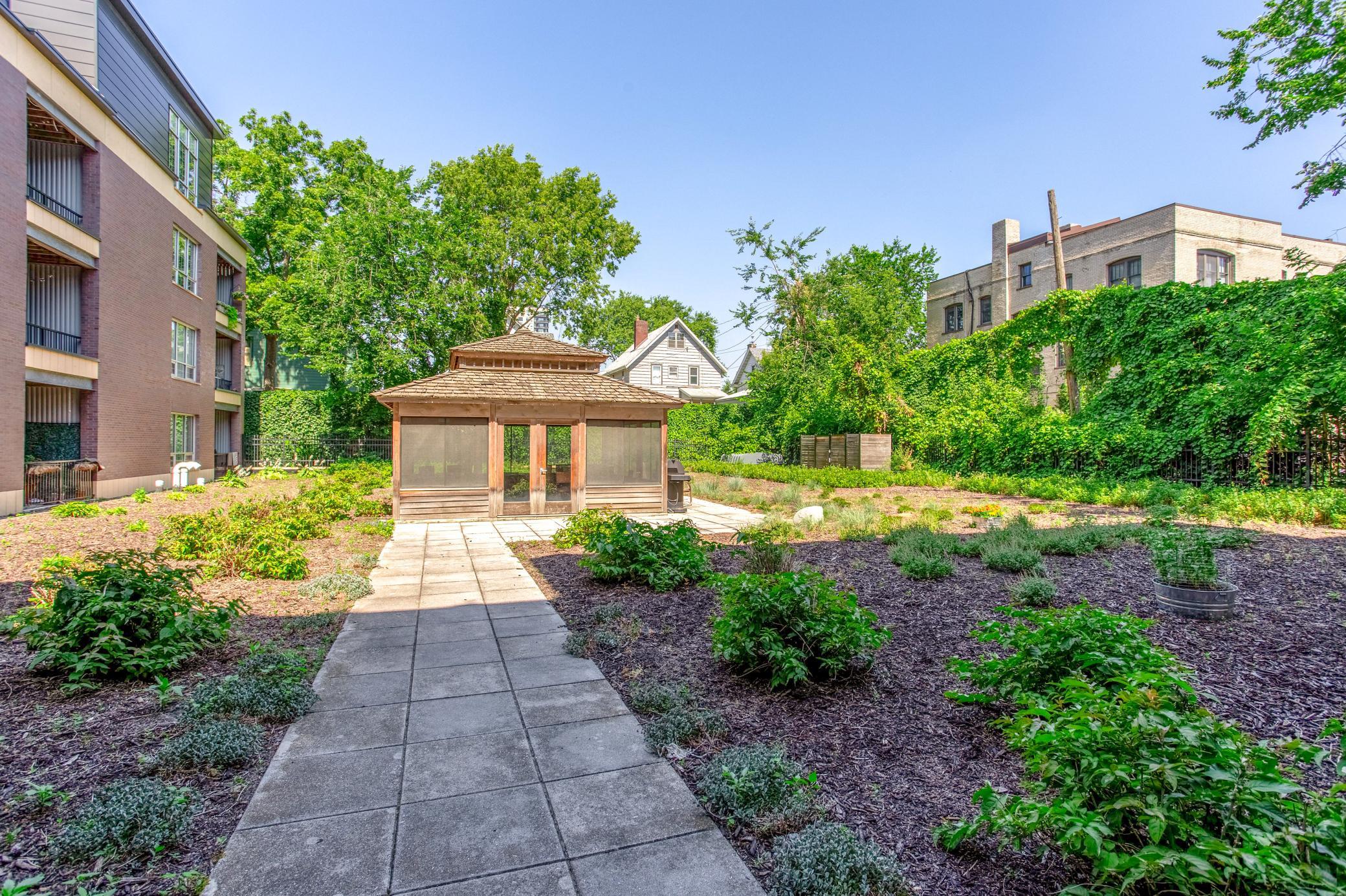 View of Residential at 521 2nd Street #307, Minneapolis MN 55414, Minneapolis (22 of 38) - Mike Wilen | Minnesota Team Real Estate