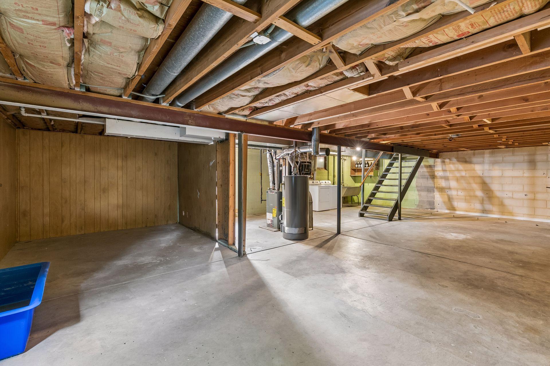 View of Residential at 8209 Goodrich Road, Bloomington MN 55437, Bloomington (30 of 38) - Mike Wilen | Minnesota Team Real Estate