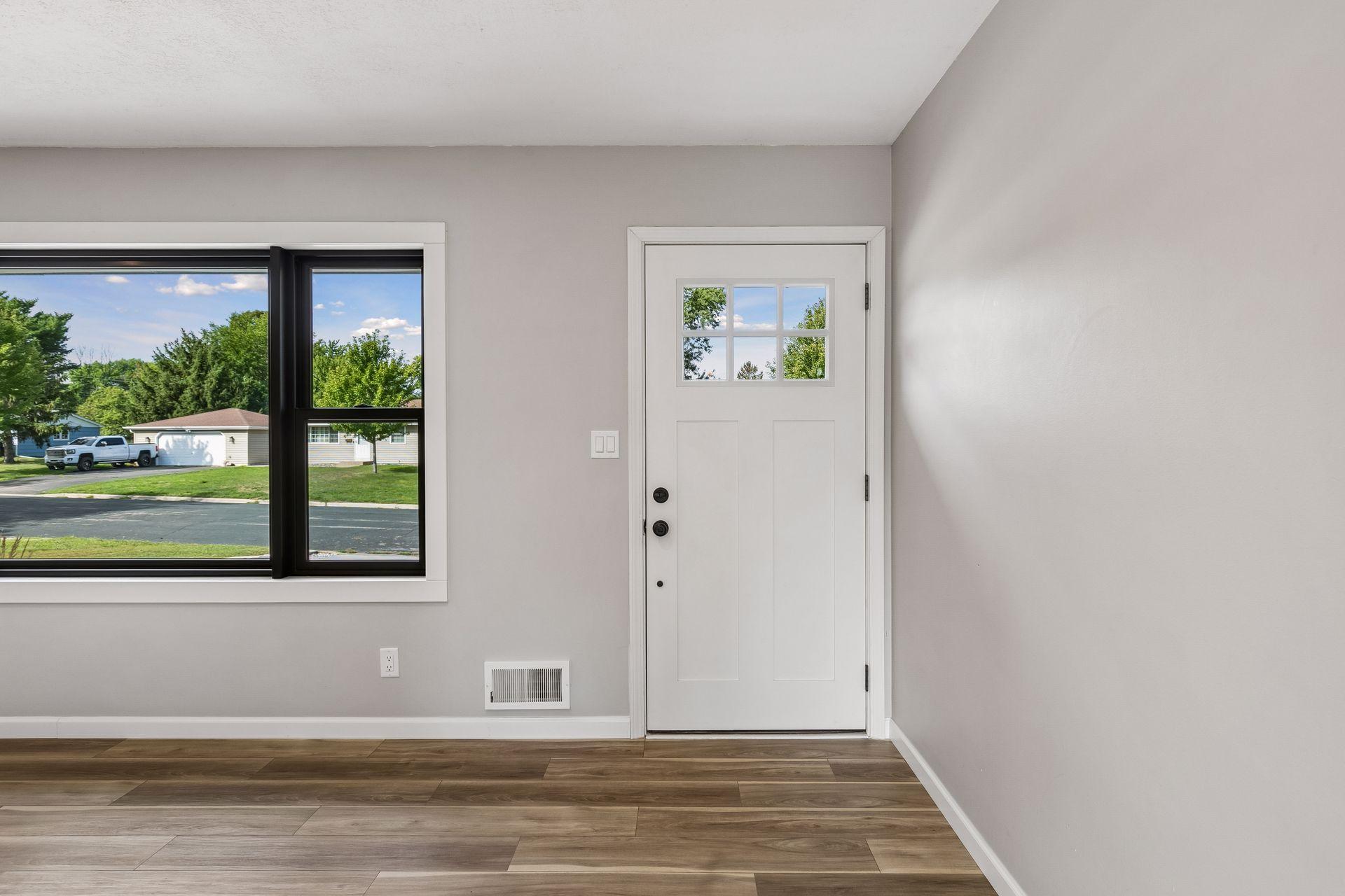 View of Residential at 8209 Goodrich Road, Bloomington MN 55437, Bloomington (9 of 38) - Mike Wilen | Minnesota Team Real Estate