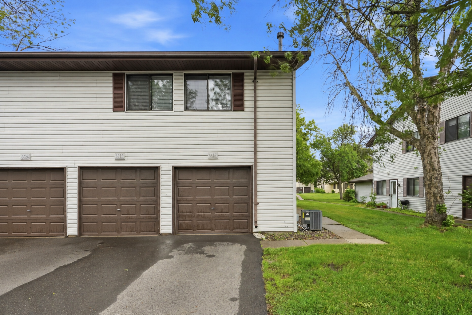 View of Residential at 6616 84th Court, Brooklyn Park MN 55445, Brooklyn Park (23 of 24) - Mike Wilen | Minnesota Team Real Estate