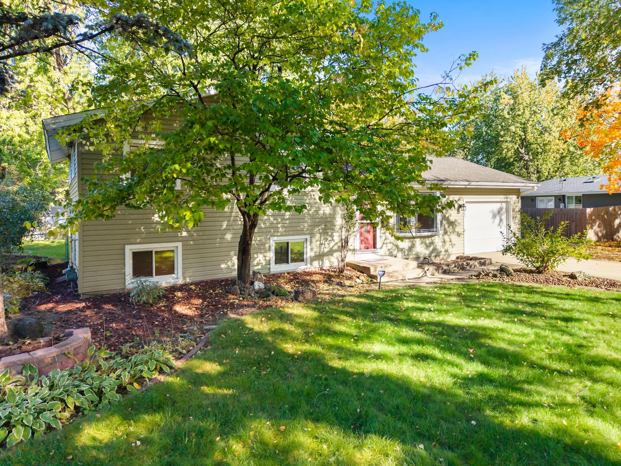 View of Residential at 3865 Gettysburg Avenue, New Hope MN 55427, New Hope (33 of 56) - Mike Wilen | Minnesota Team Real Estate
