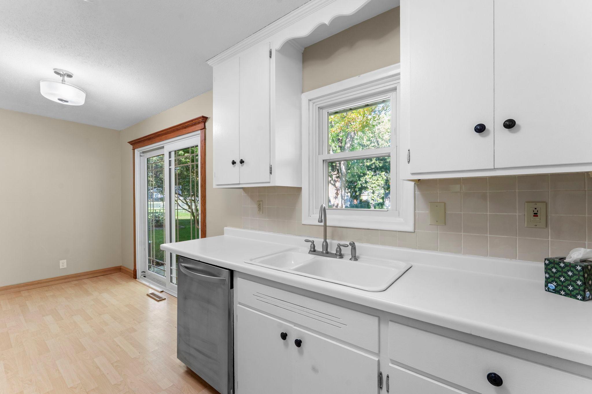 View of Residential at 3865 Gettysburg Avenue, New Hope MN 55427, New Hope (11 of 56) - Mike Wilen | Minnesota Team Real Estate