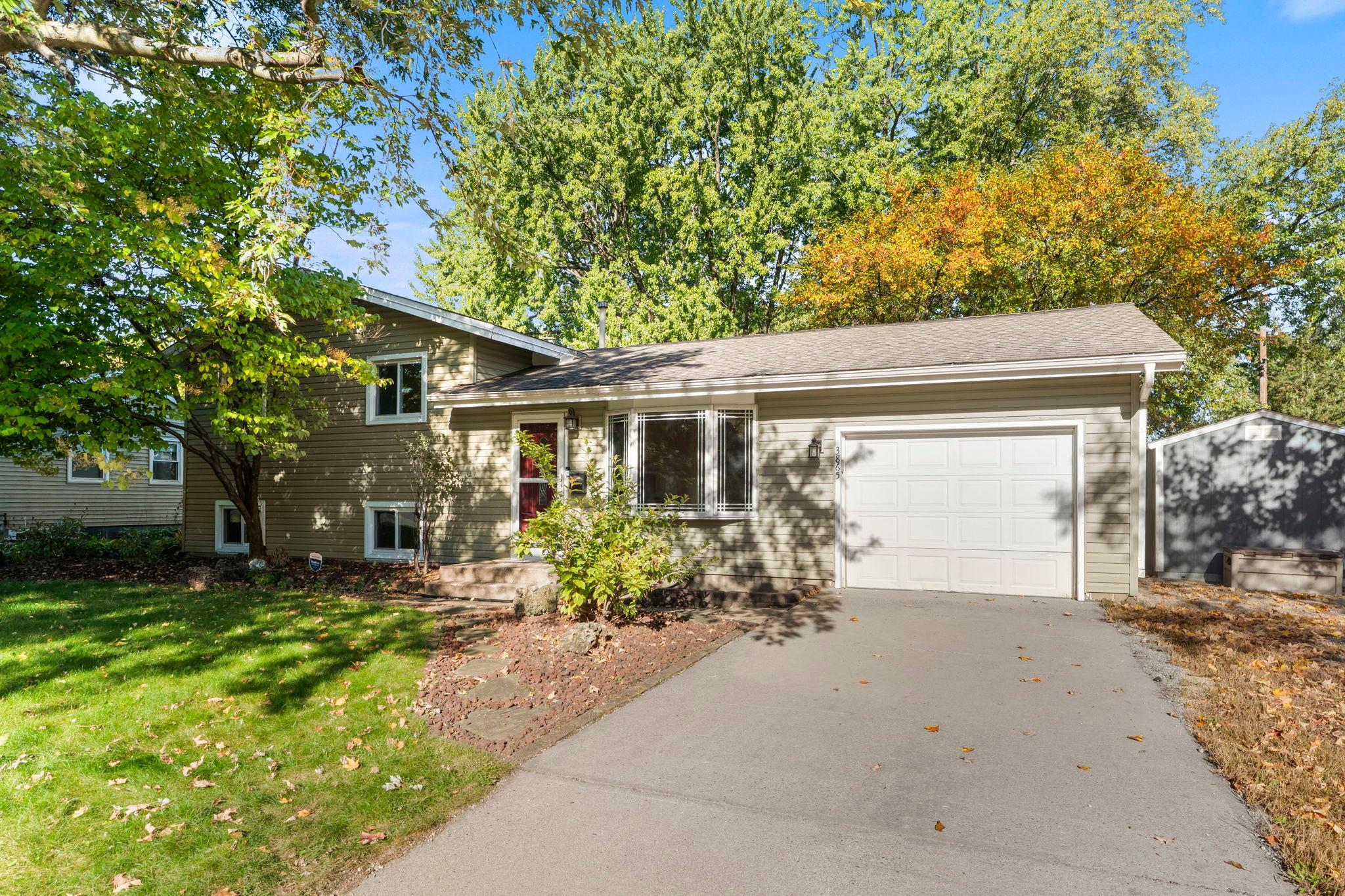 View of Residential at 3865 Gettysburg Avenue, New Hope MN 55427, New Hope (54 of 56) - Mike Wilen | Minnesota Team Real Estate