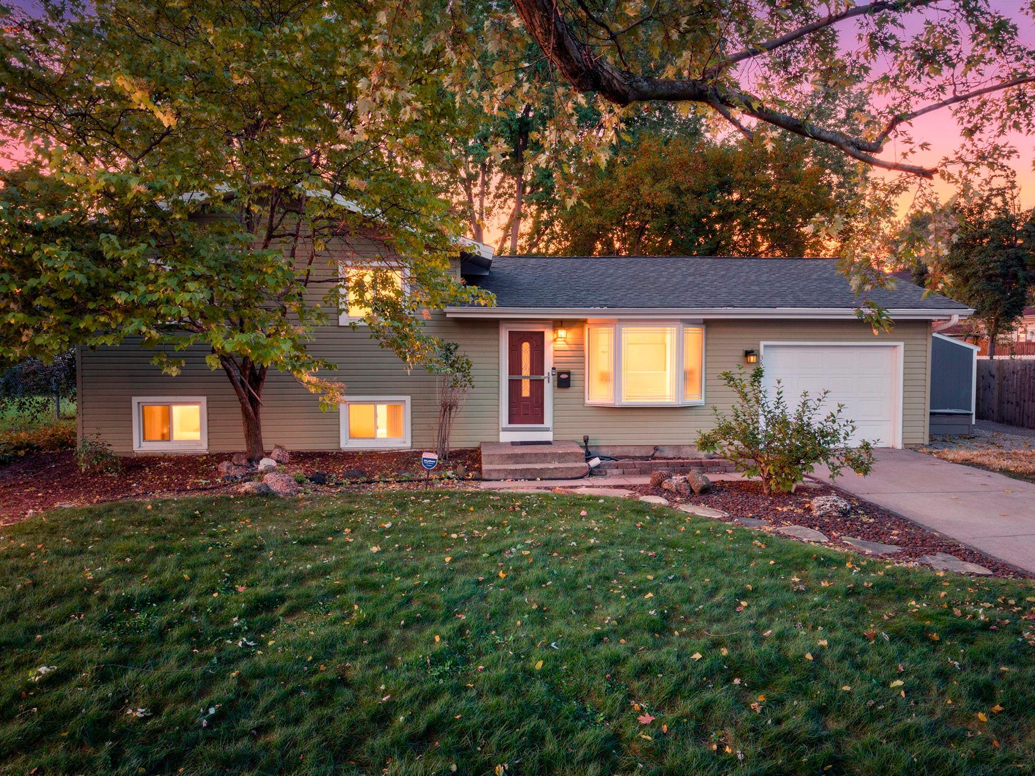 View of Single Family at 3865 Gettysburg Avenue, New Hope - Mike Wilen | Minnesota Team Real Estate