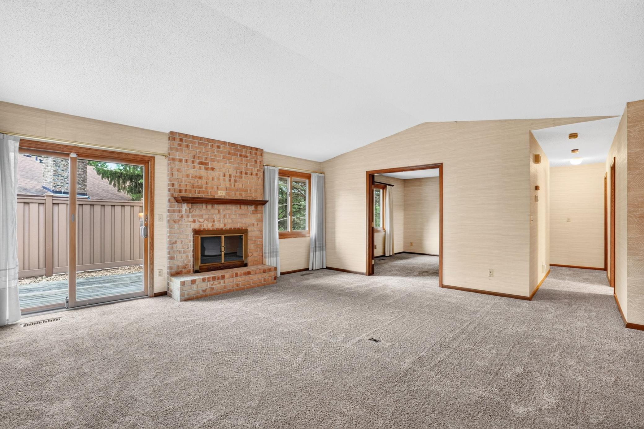 View of Residential at 7055 Robinwood Trail, Woodbury MN 55125, Woodbury (6 of 32) - Mike Wilen | Minnesota Team Real Estate