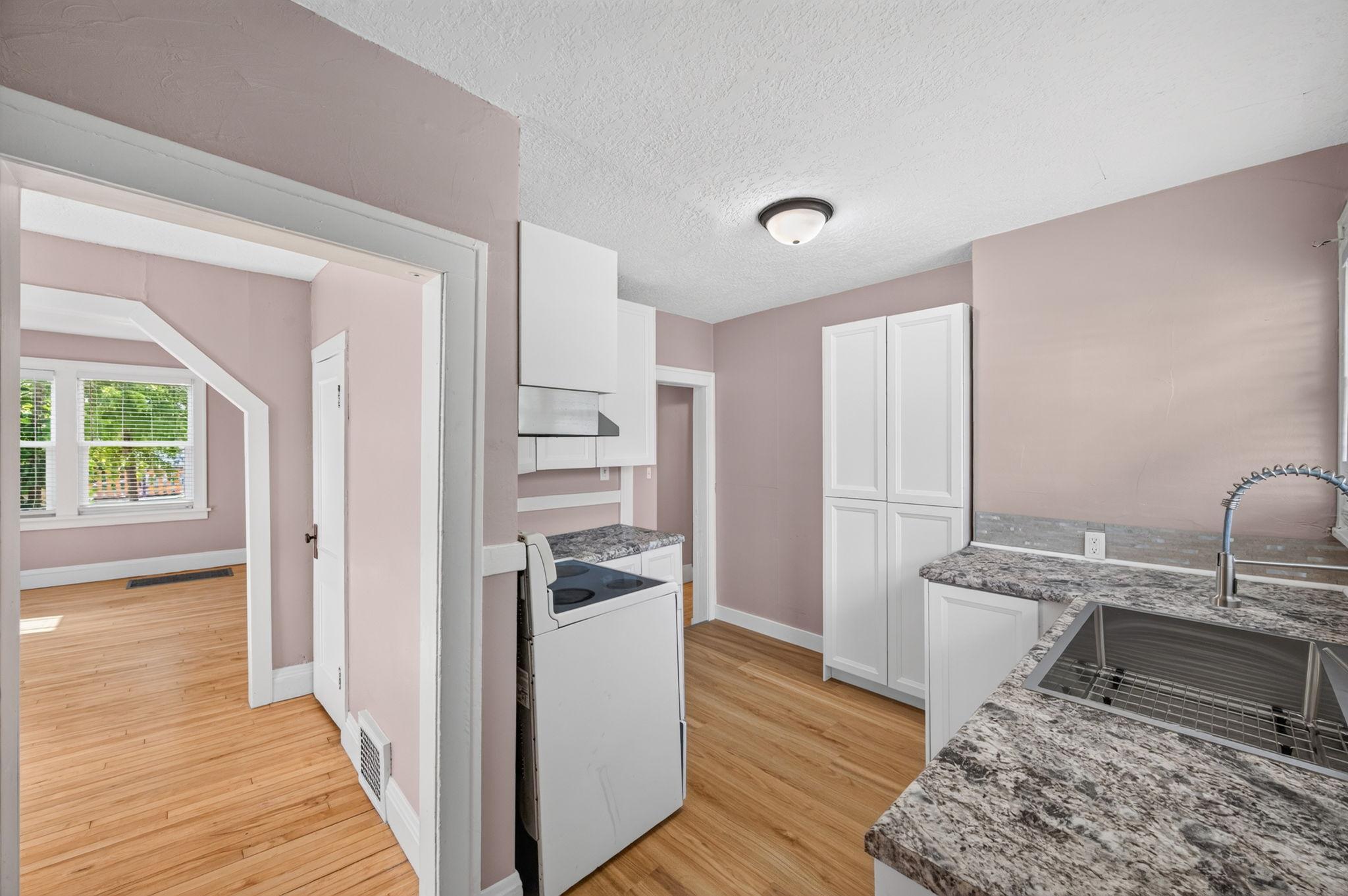 View of Residential at 315 Blair Avenue, Saint Paul MN 55103, Saint Paul (14 of 34) - Mike Wilen | Minnesota Team Real Estate