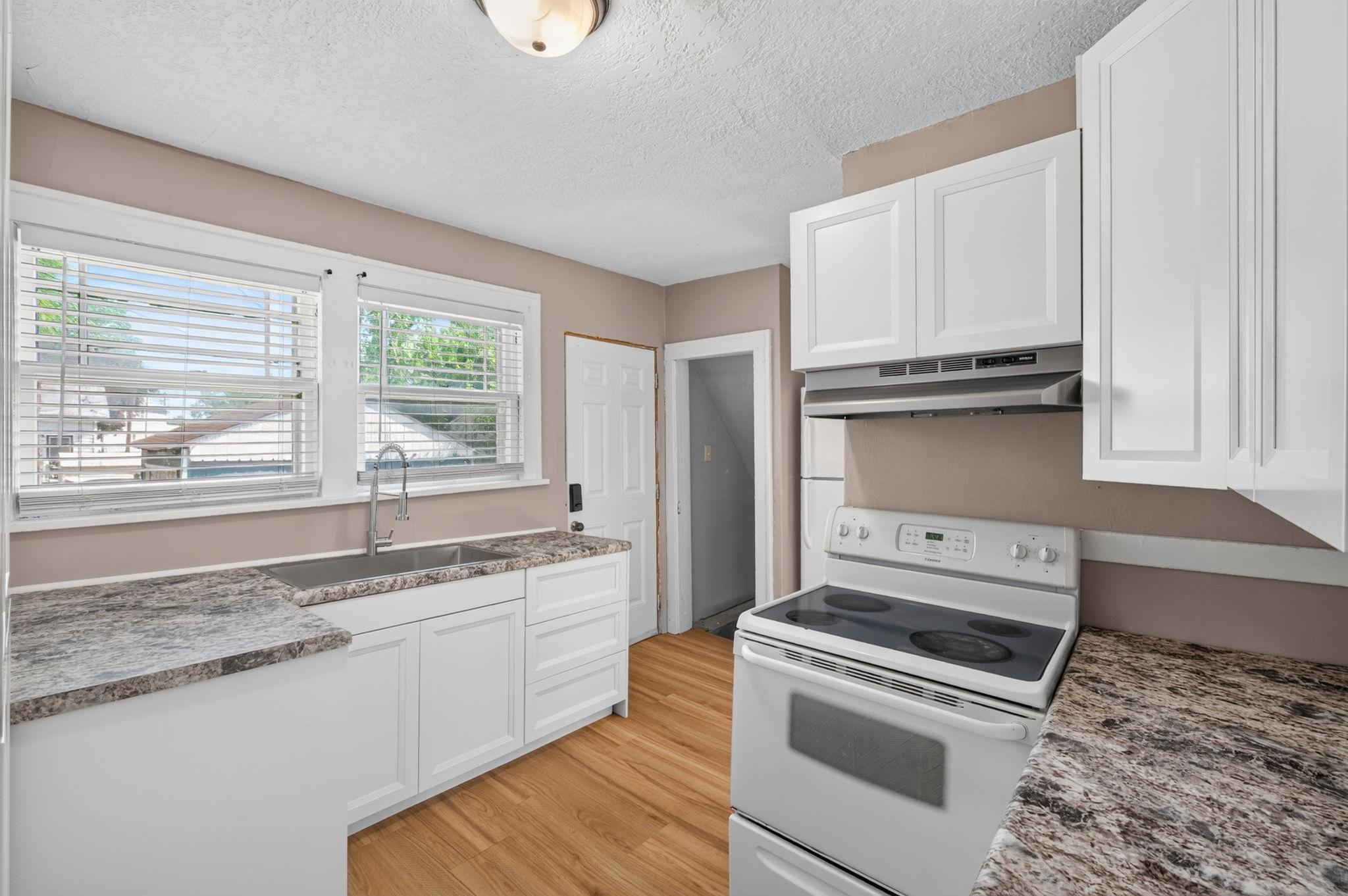View of Residential at 315 Blair Avenue, Saint Paul MN 55103, Saint Paul (13 of 34) - Mike Wilen | Minnesota Team Real Estate