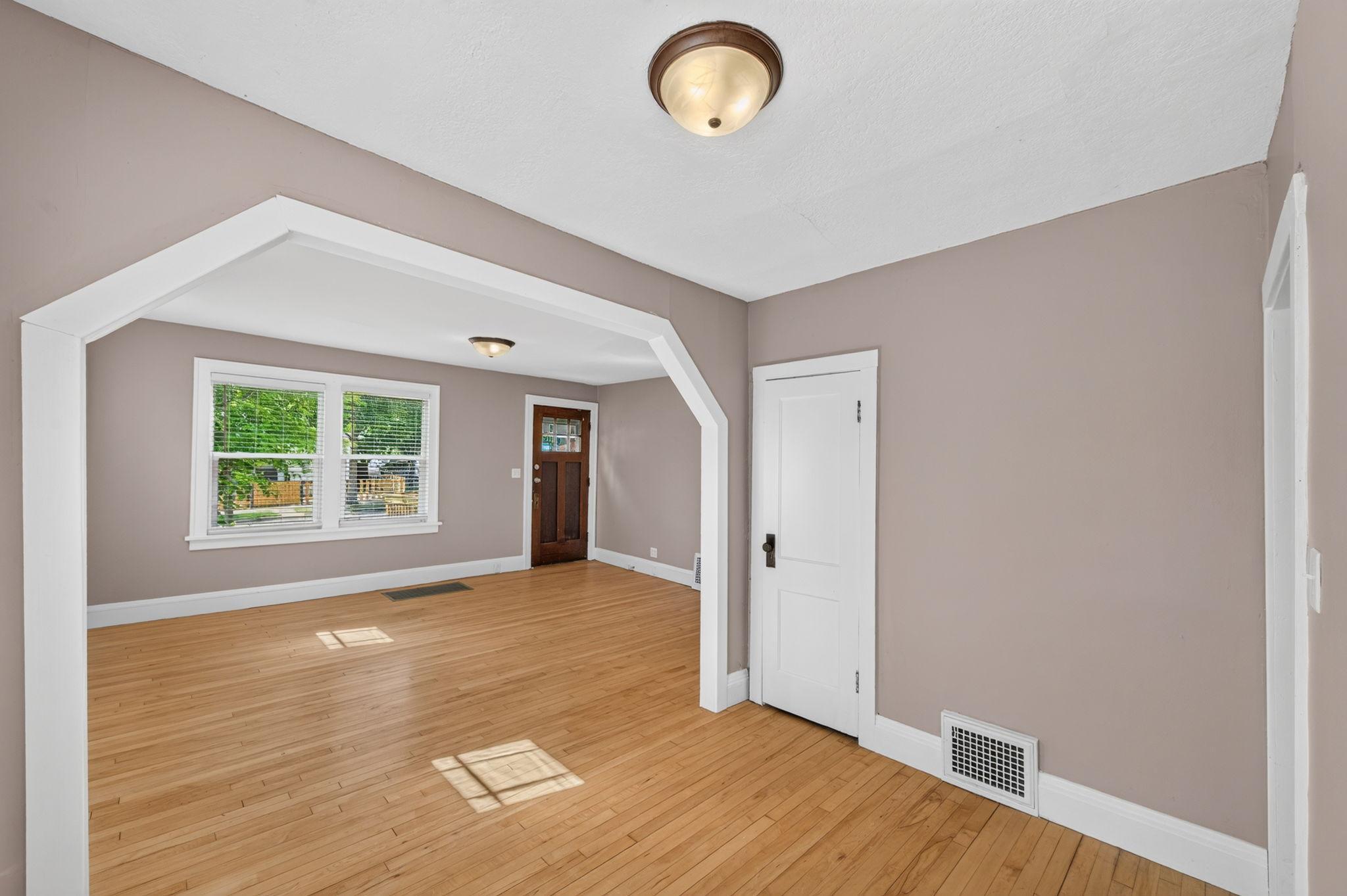 View of Residential at 315 Blair Avenue, Saint Paul MN 55103, Saint Paul (11 of 34) - Mike Wilen | Minnesota Team Real Estate