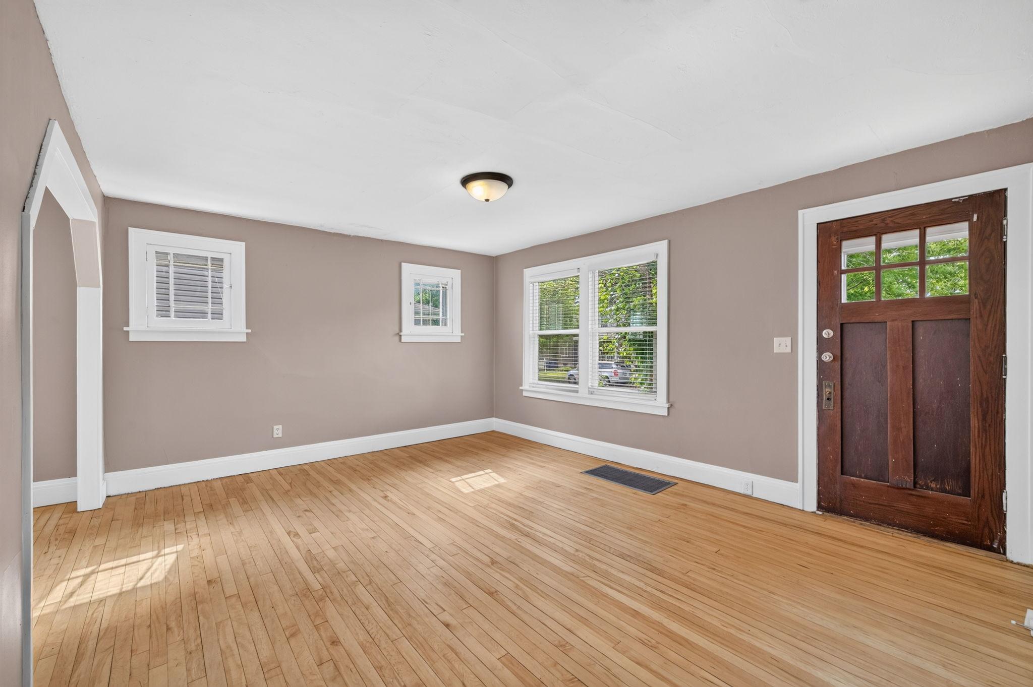 View of Residential at 315 Blair Avenue, Saint Paul MN 55103, Saint Paul (8 of 34) - Mike Wilen | Minnesota Team Real Estate