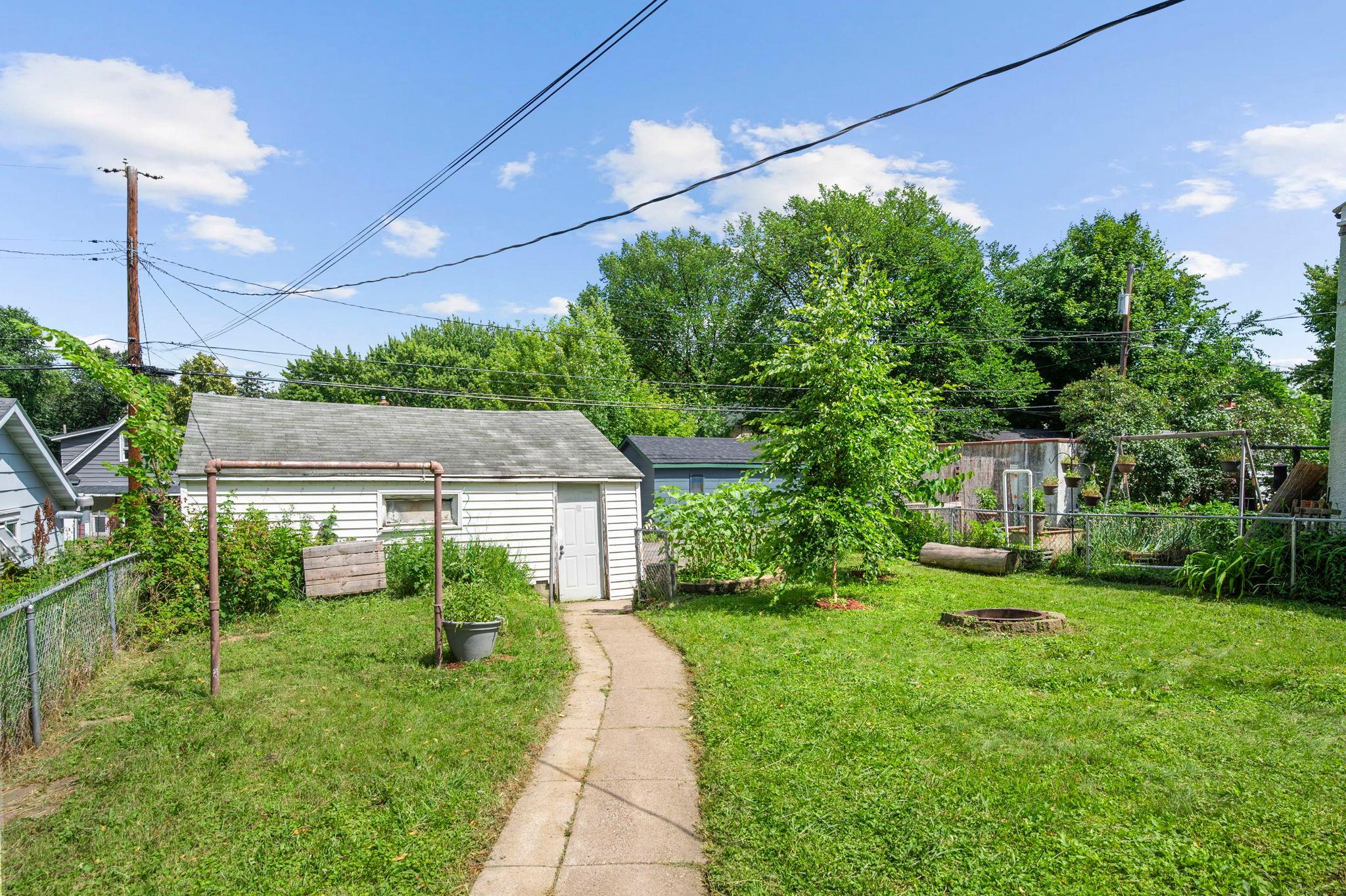 View of Residential at 3454 Logan Avenue, Minneapolis MN 55412, Minneapolis (19 of 23) - Mike Wilen | Minnesota Team Real Estate